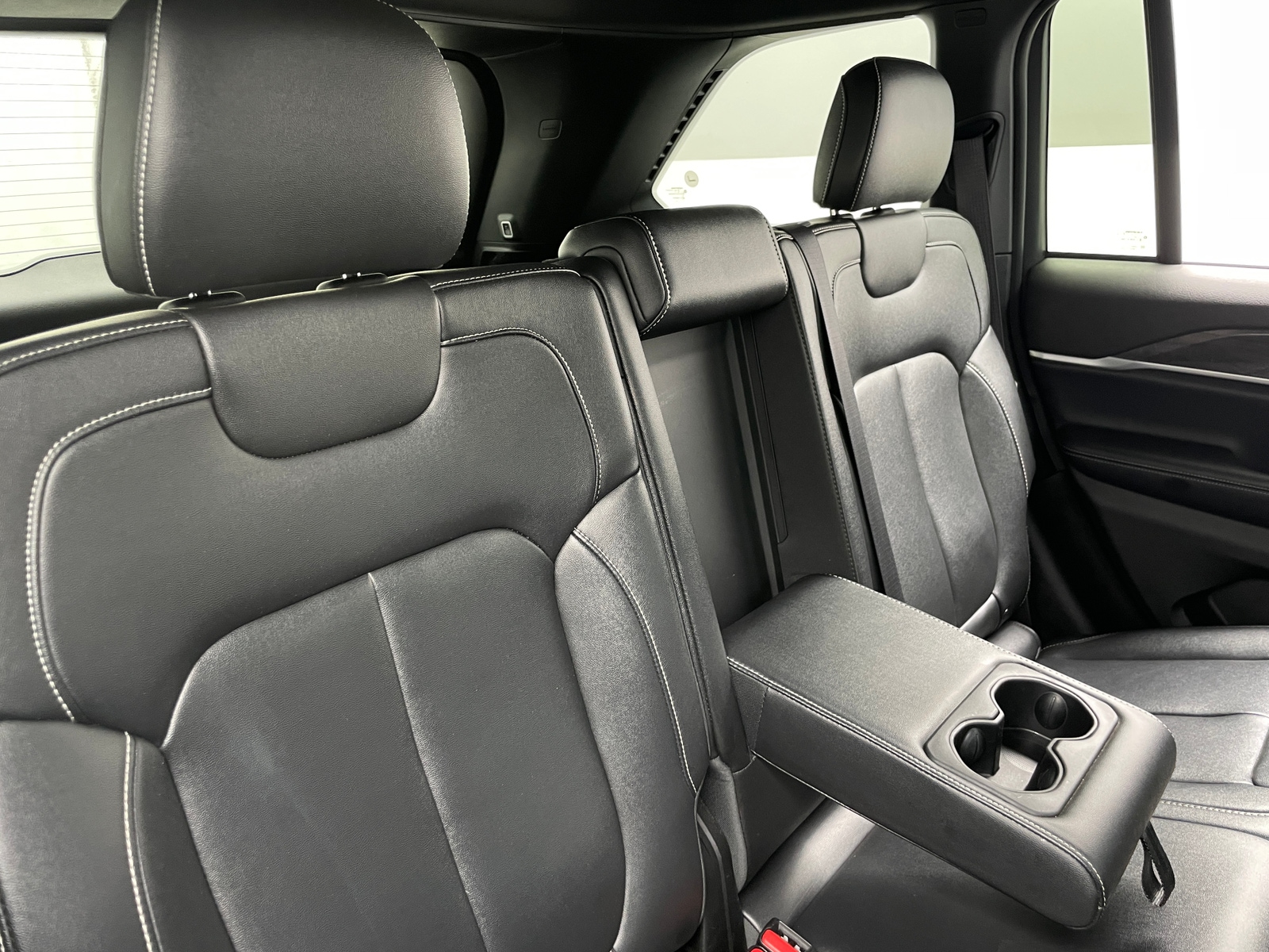 Thumbnail: 2024 Jeep Grand Cherokee - 5