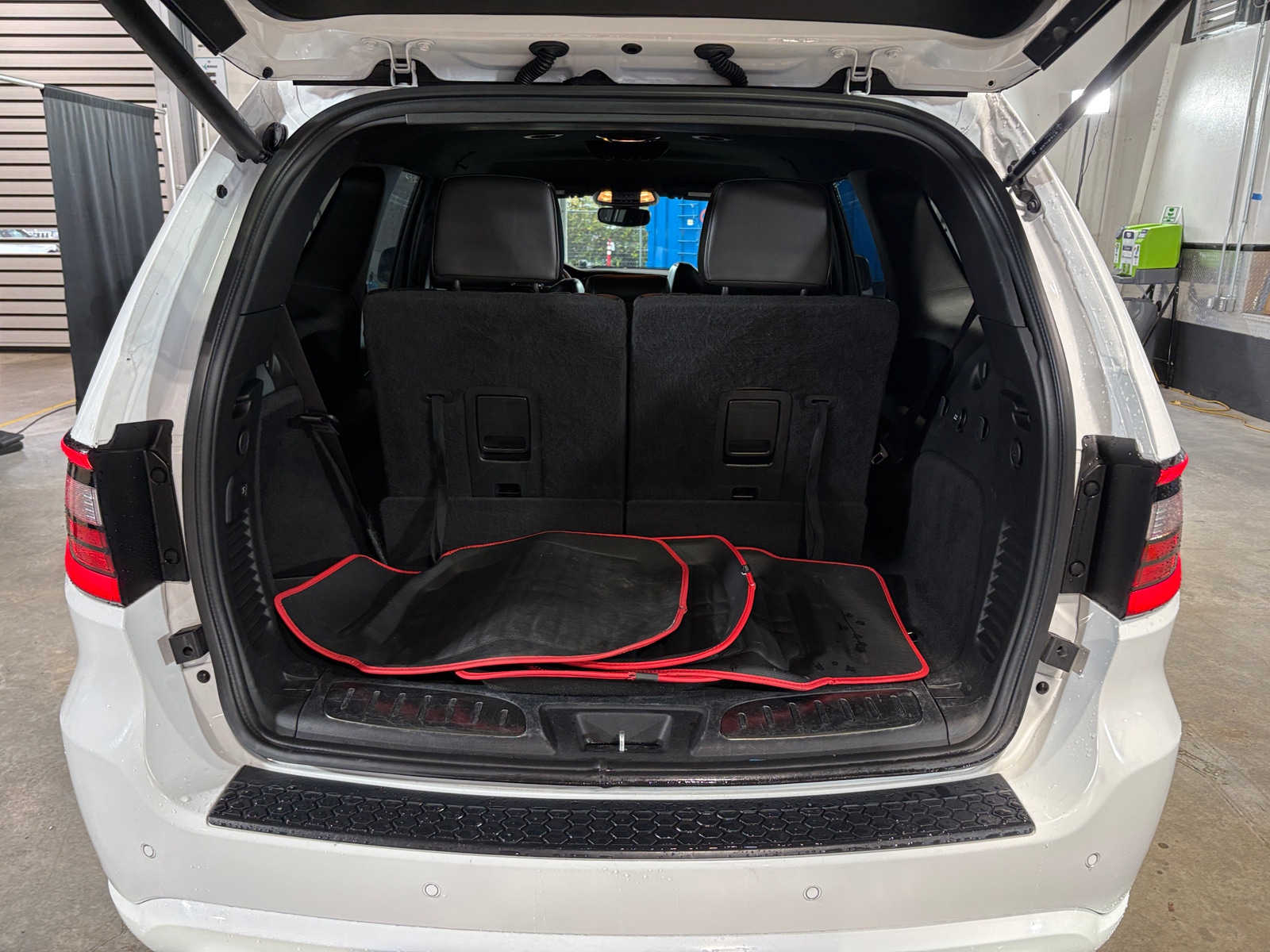 Thumbnail: 2021 Dodge Durango - 6