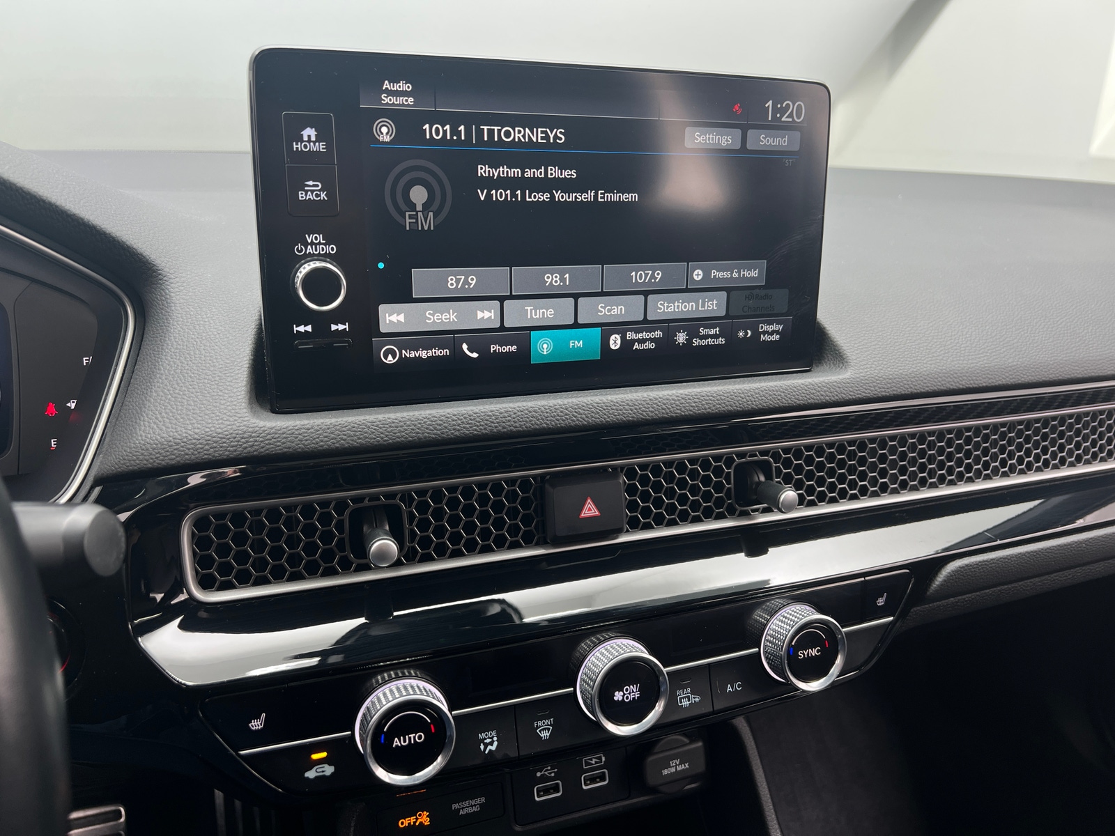 Thumbnail: 2022 Honda Civic - 3