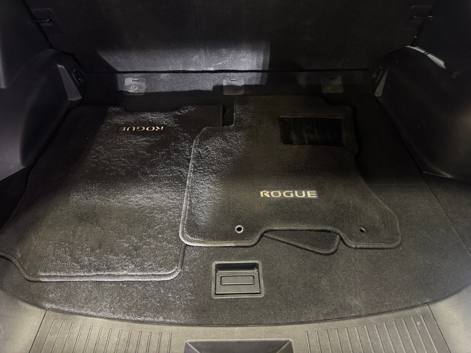 Thumbnail: 2014 Nissan Rogue - 7