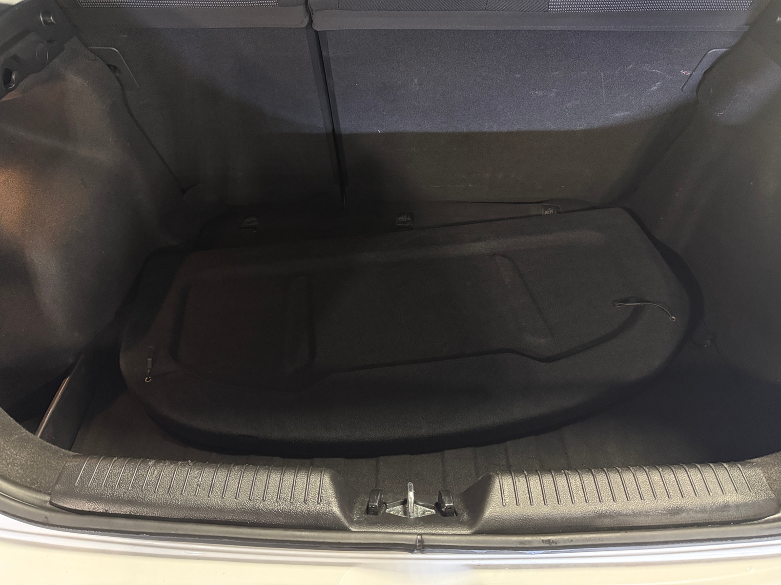 Thumbnail: 2017 Hyundai Elantra - 7