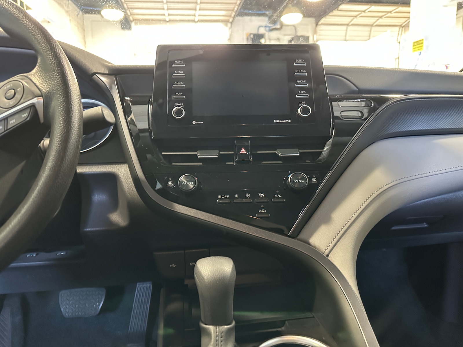 Thumbnail: 2023 Toyota Camry - 4