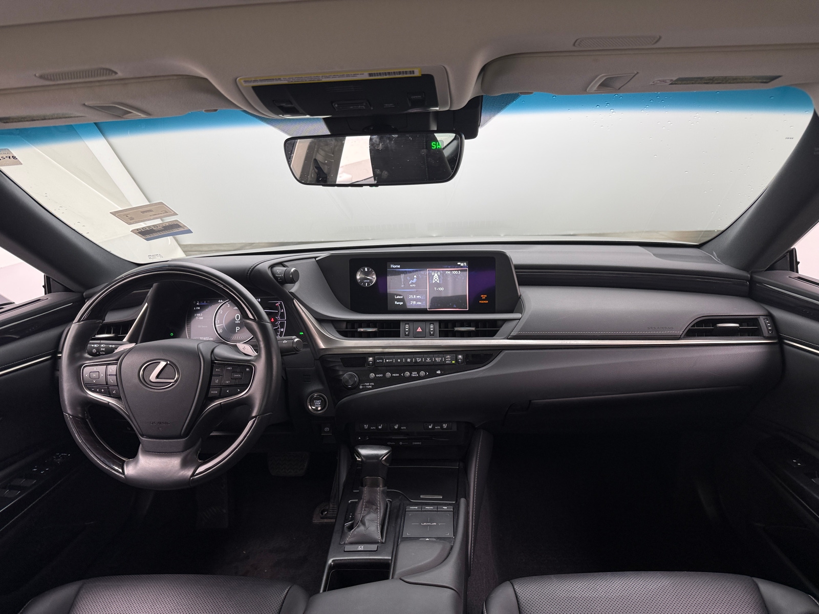 Thumbnail: 2020 Lexus ES - 2