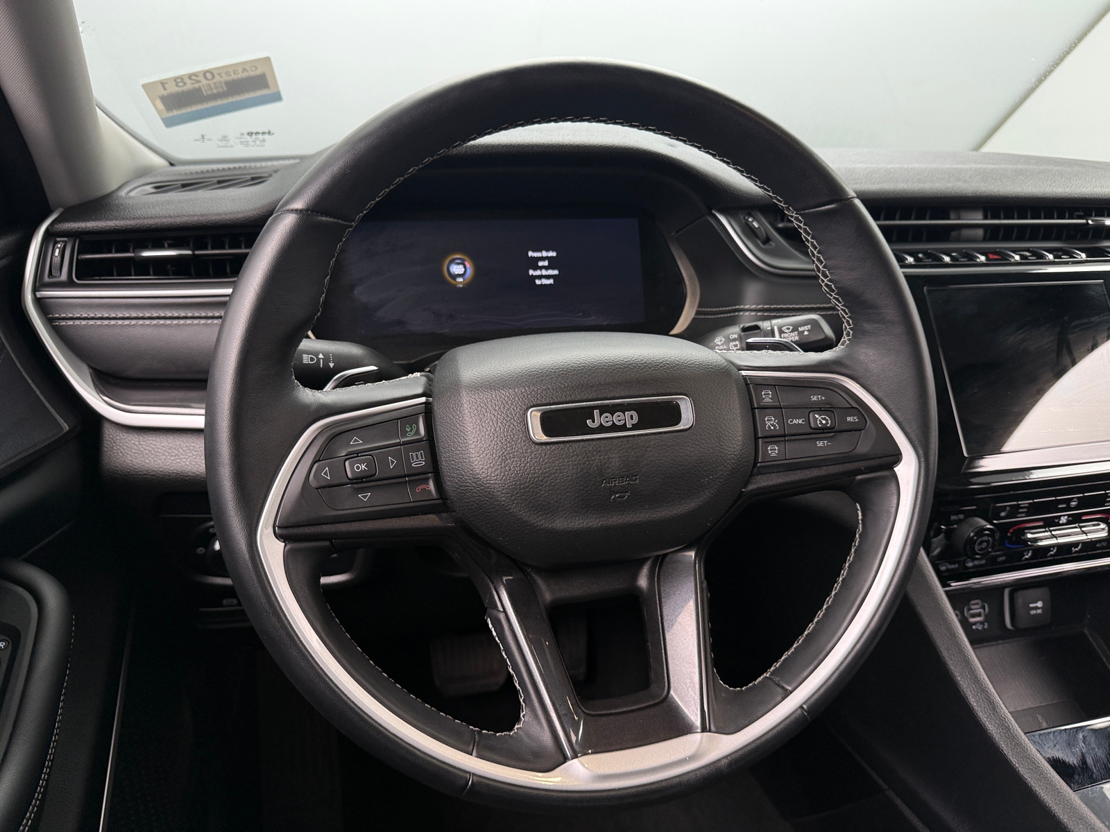 Thumbnail: 2022 Jeep Grand Cherokee L - 5