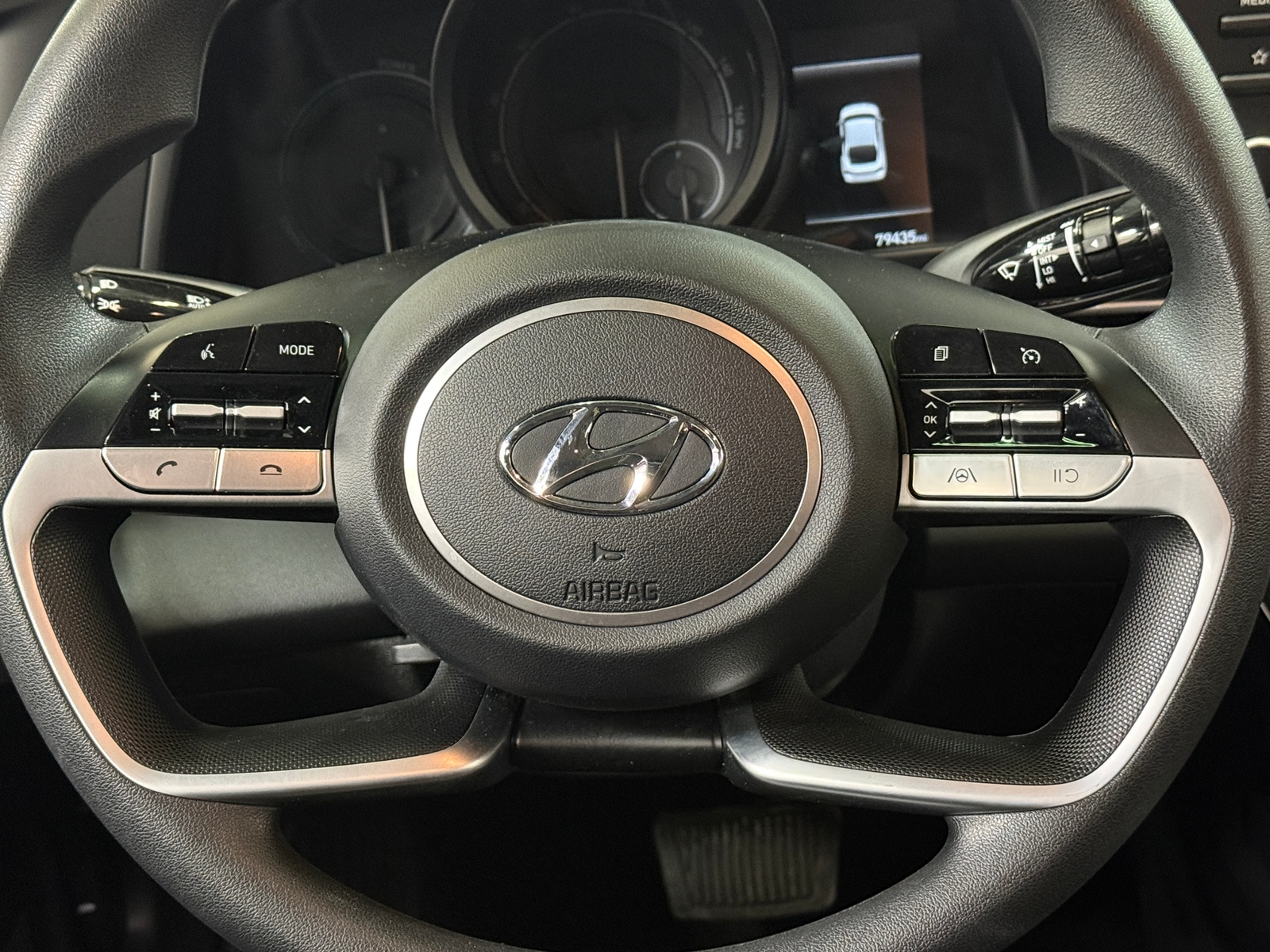 Thumbnail: 2023 Hyundai Elantra - 5