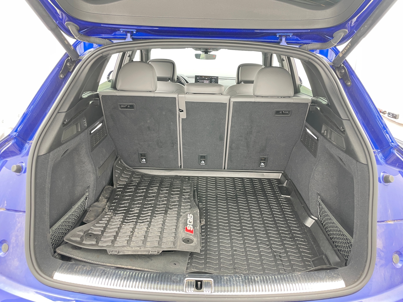 Thumbnail: 2022 Audi SQ5 - 6