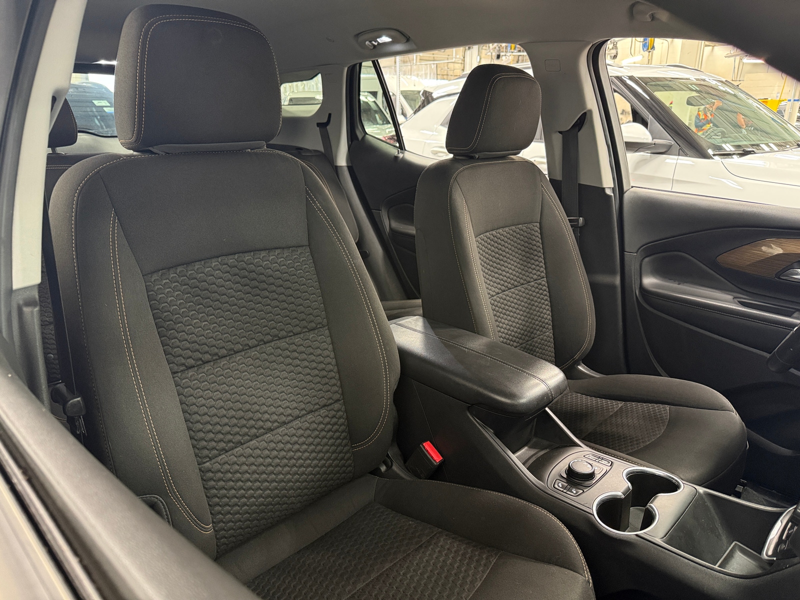 Thumbnail: 2020 GMC Terrain - 2