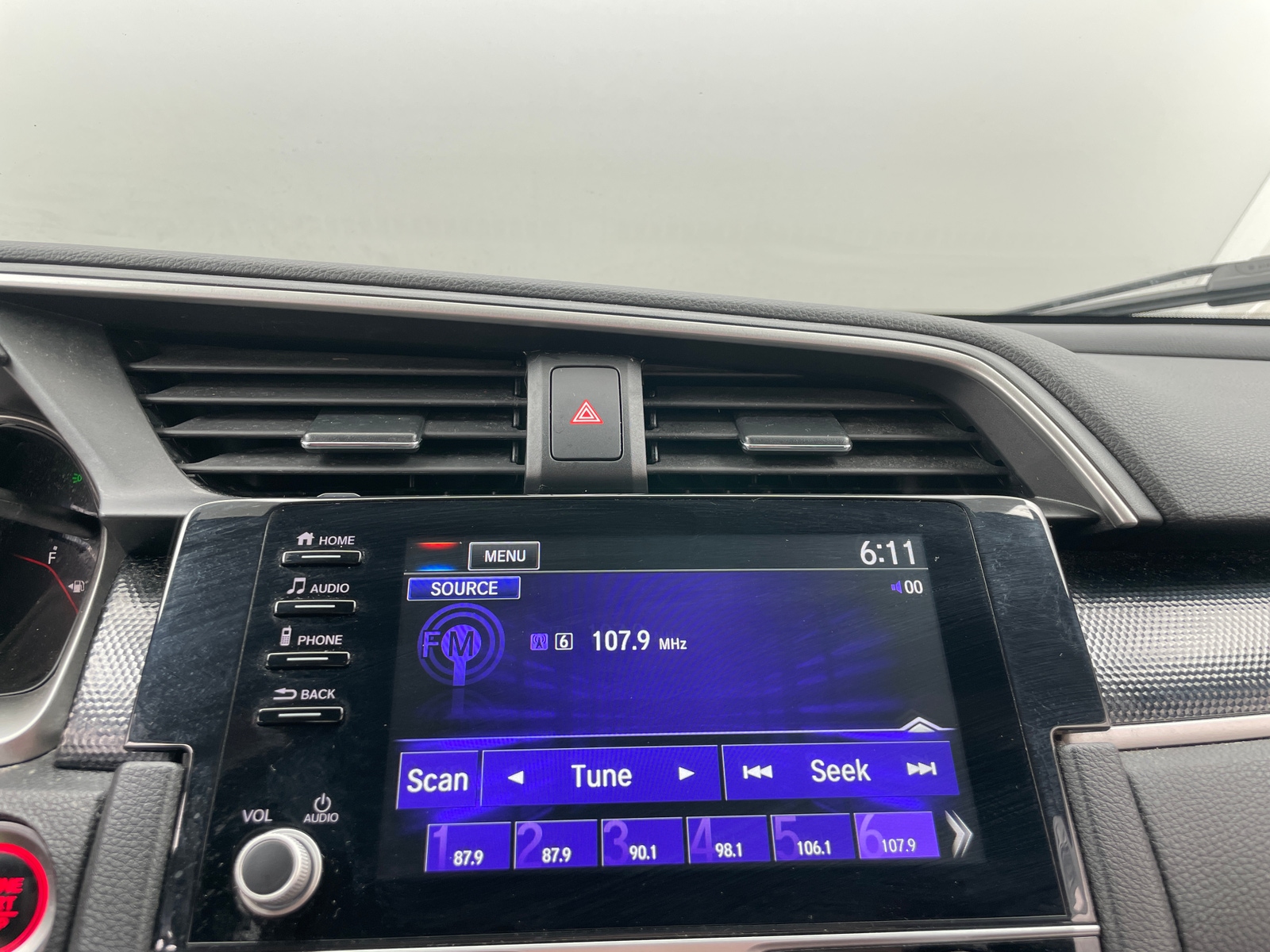 Thumbnail: 2019 Honda Civic - 4