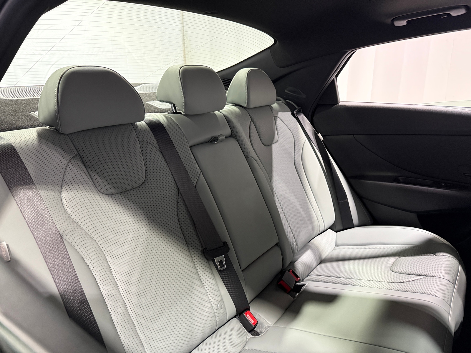 Thumbnail: 2024 Hyundai Elantra - 5