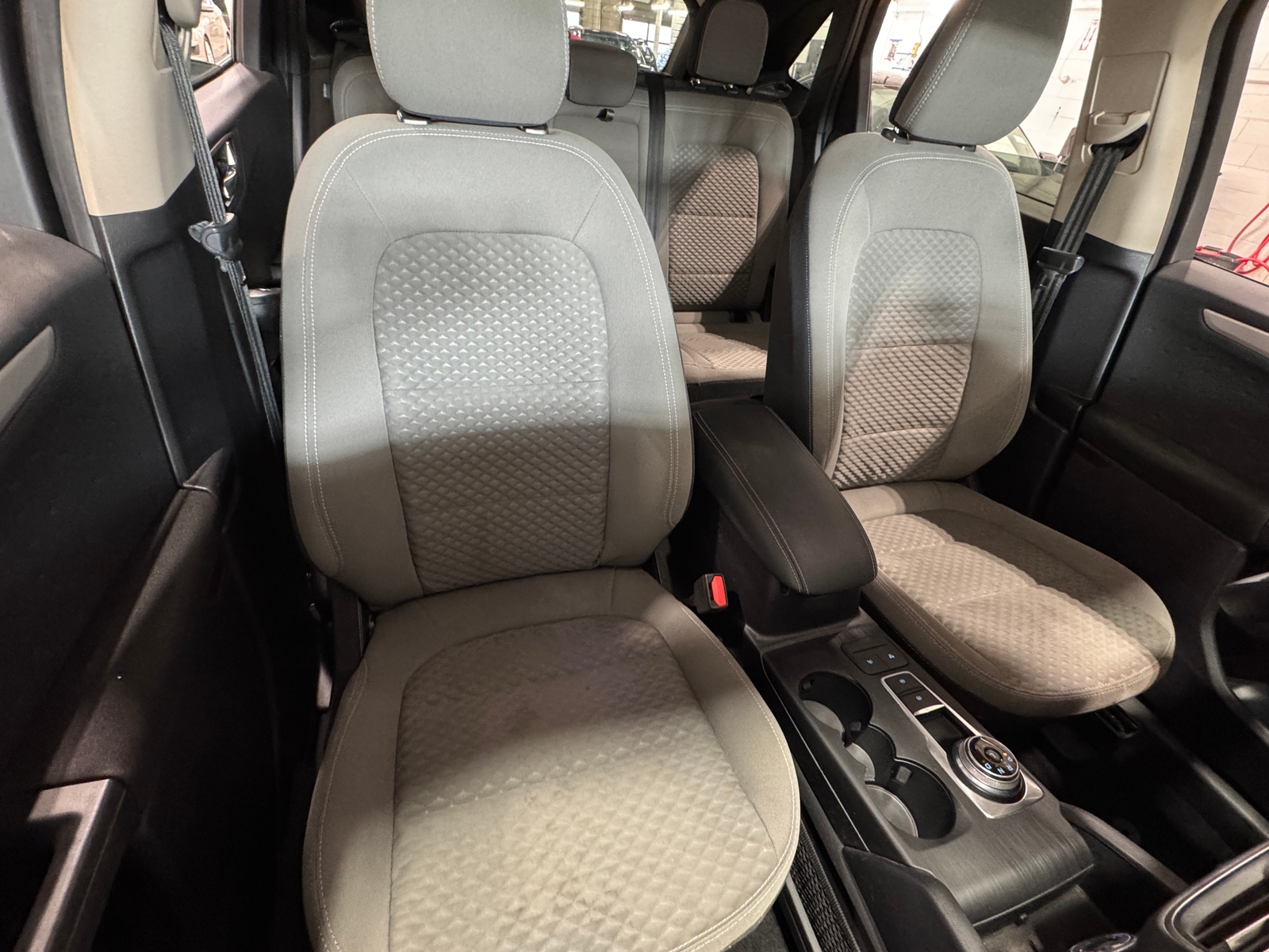 Thumbnail: 2020 Ford Escape - 2