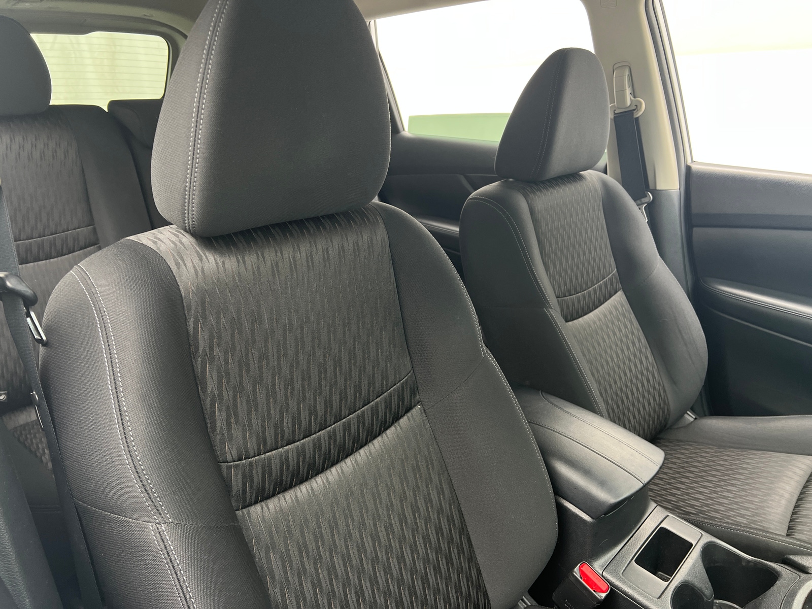 Thumbnail: 2017 Nissan Rogue - 2