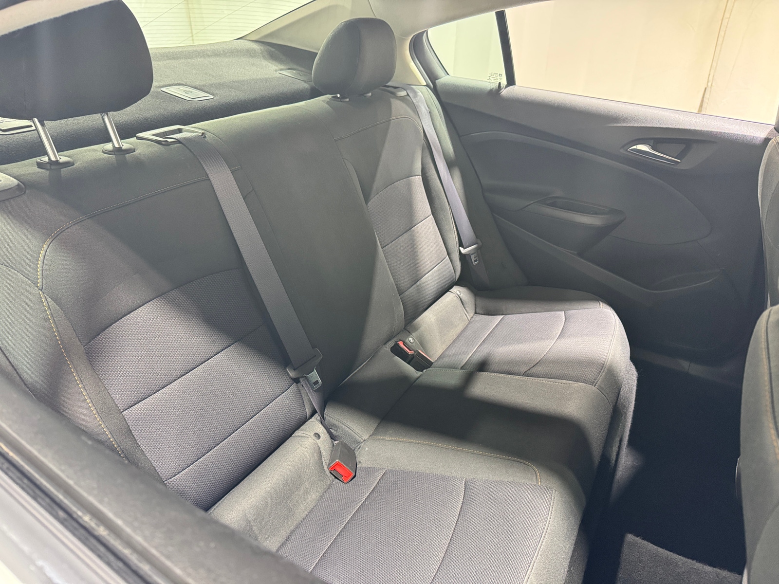 Thumbnail: 2017 Chevrolet Cruze - 5