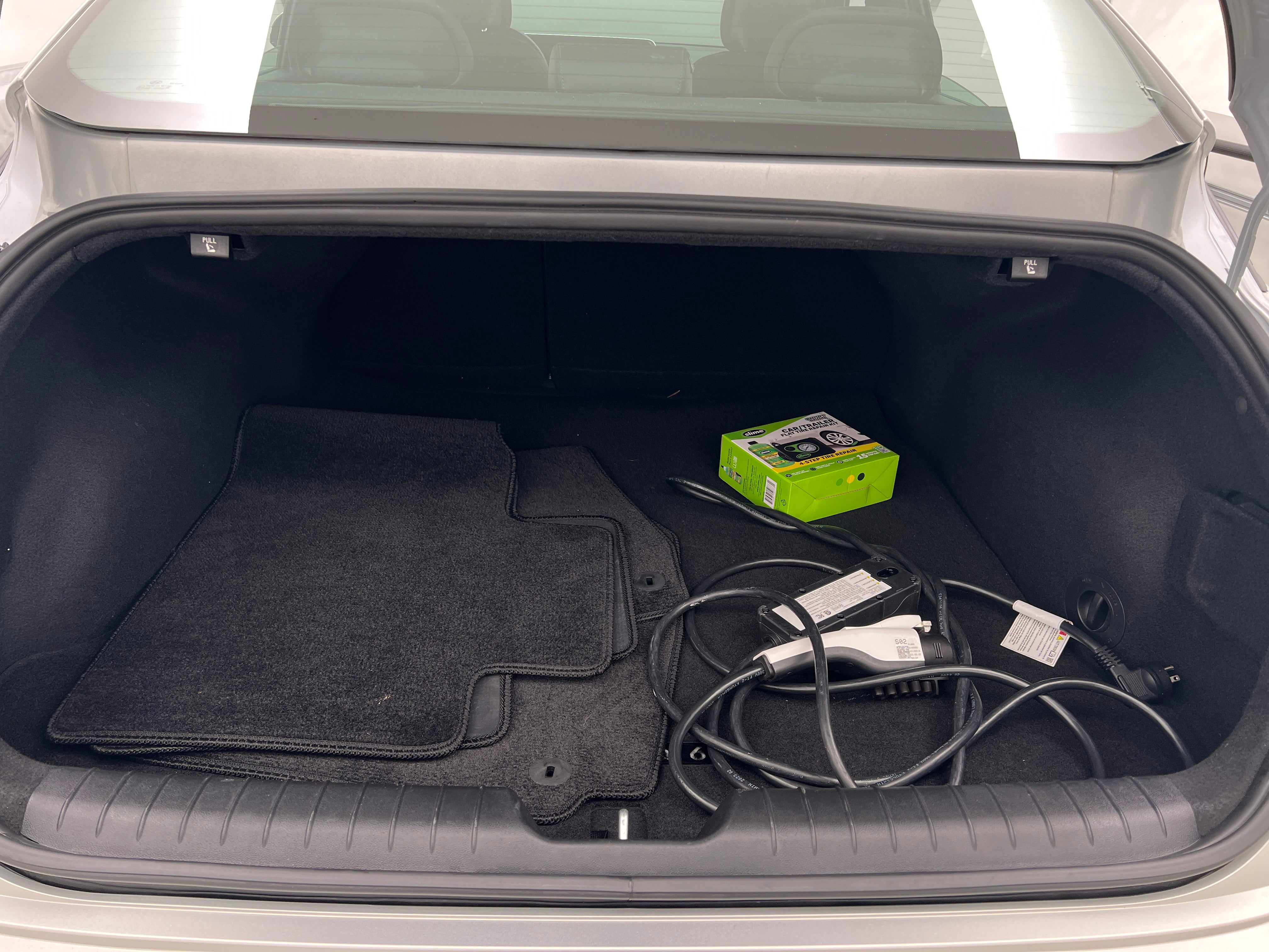 Used 2023 Hyundai IONIQ 6 SEL with VIN KMHM34AC3PA041263 for sale in Oak Creek, WI