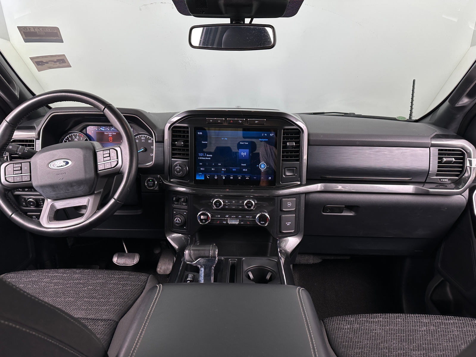 Thumbnail: 2021 Ford Econoline - 3