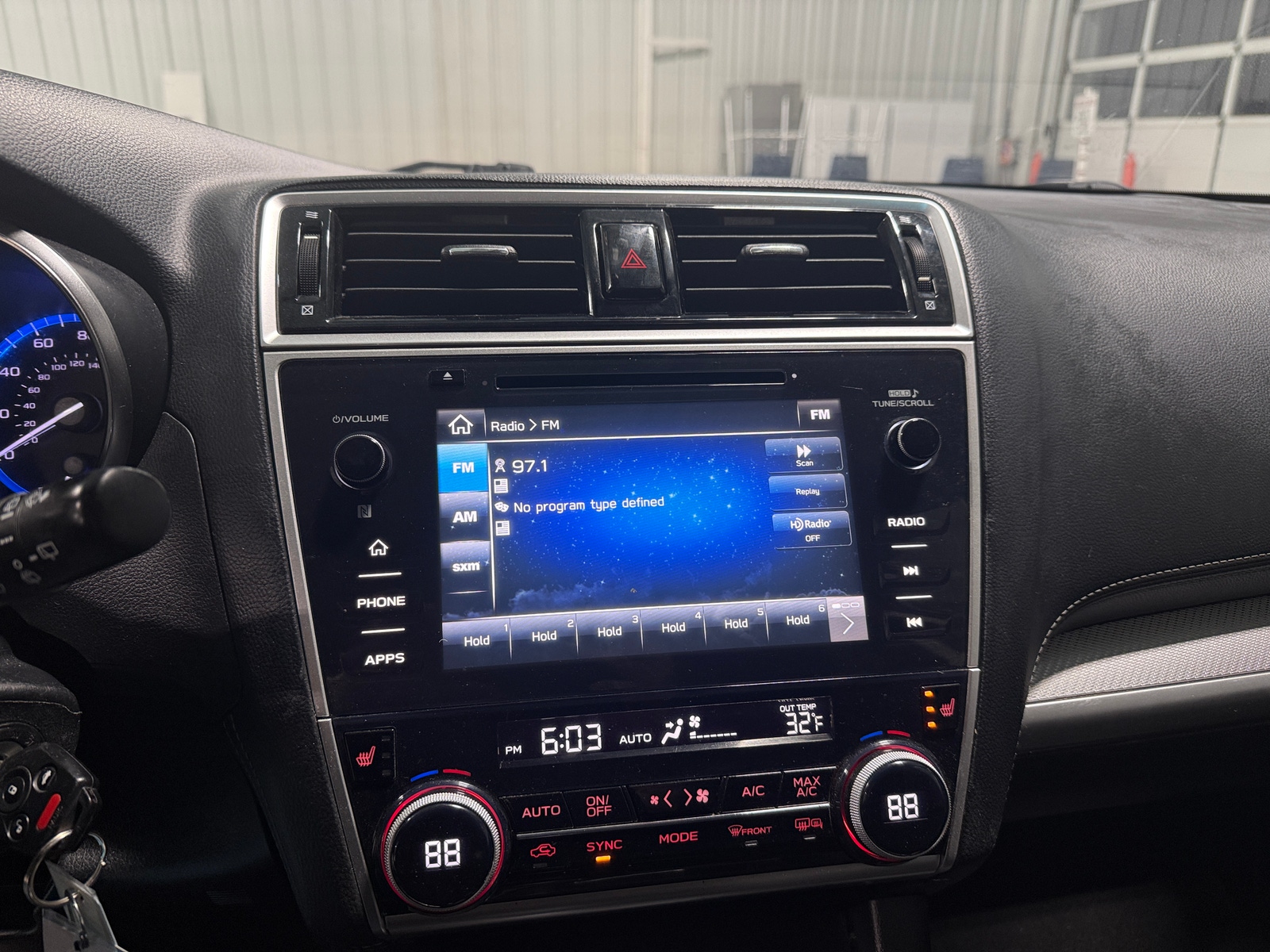 Thumbnail: 2018 Subaru Outback - 4