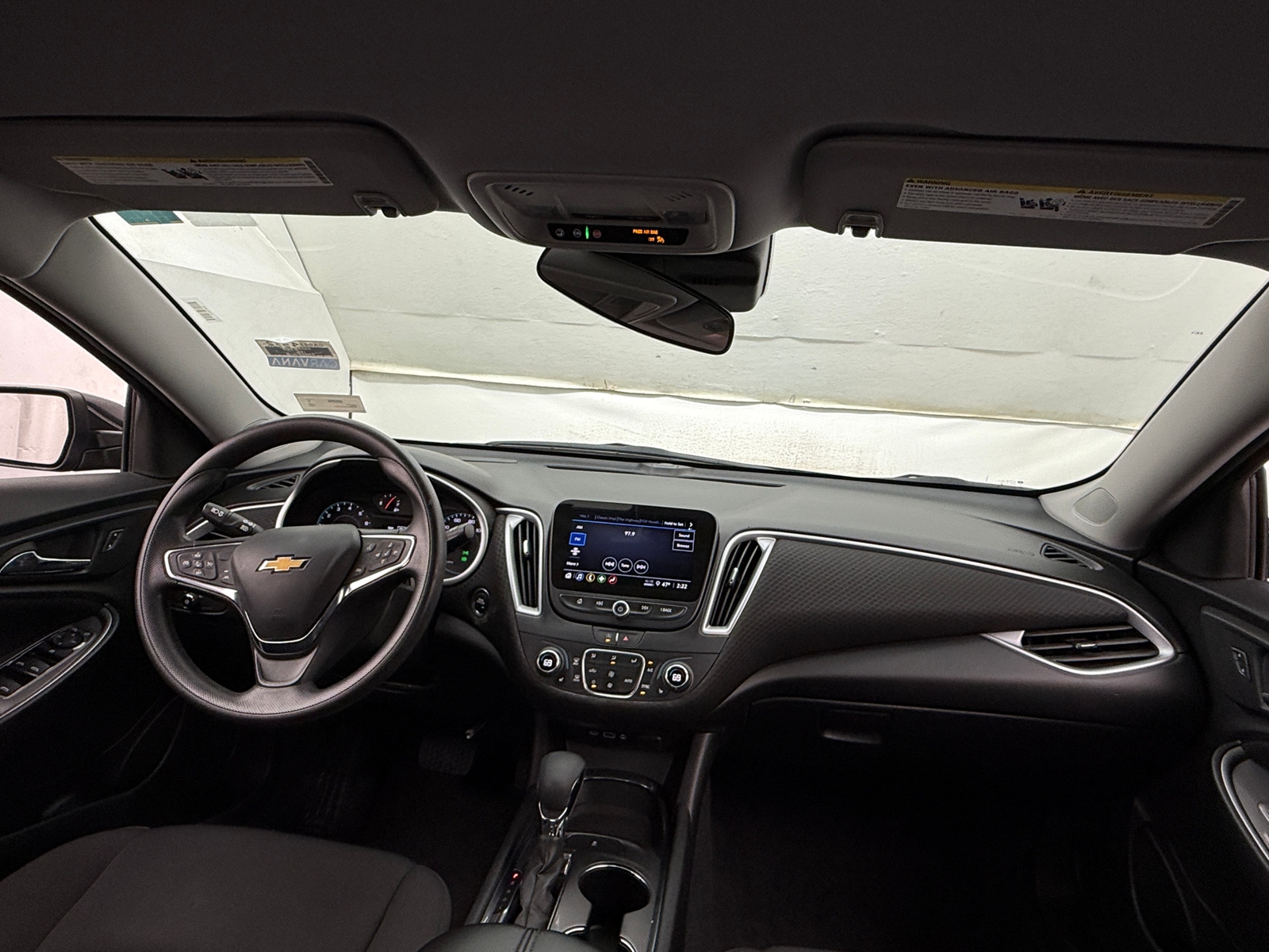 Thumbnail: 2023 Chevrolet Malibu - 3