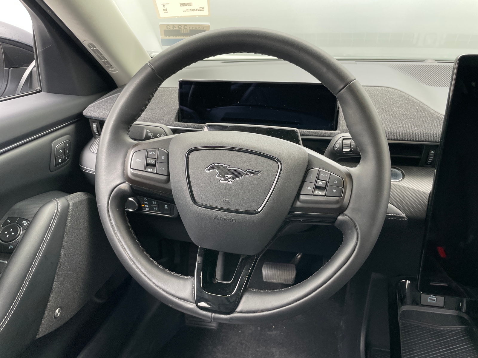 Thumbnail: 2022 Ford Mustang Mach-E - 4