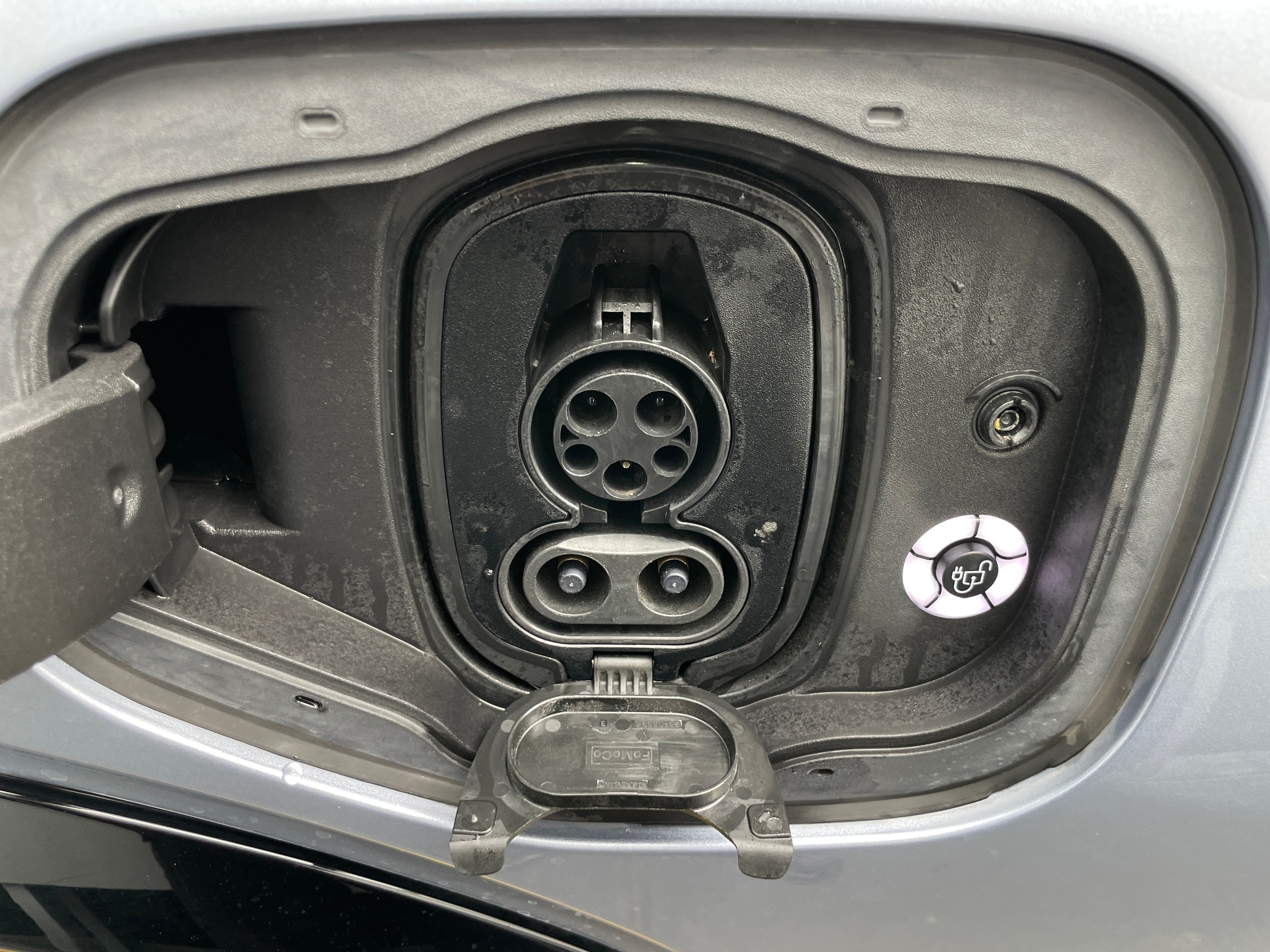 Used 2022 Ford Mustang Mach-E Premium AWD with VIN 3FMTK3SU2NMA57874 for sale in Oak Creek, WI