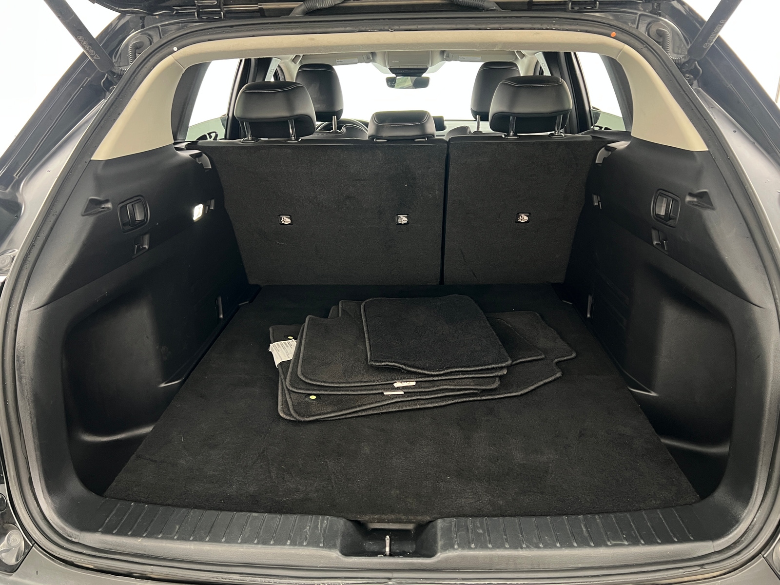 Thumbnail: 2024 Mazda CX-50 - 6