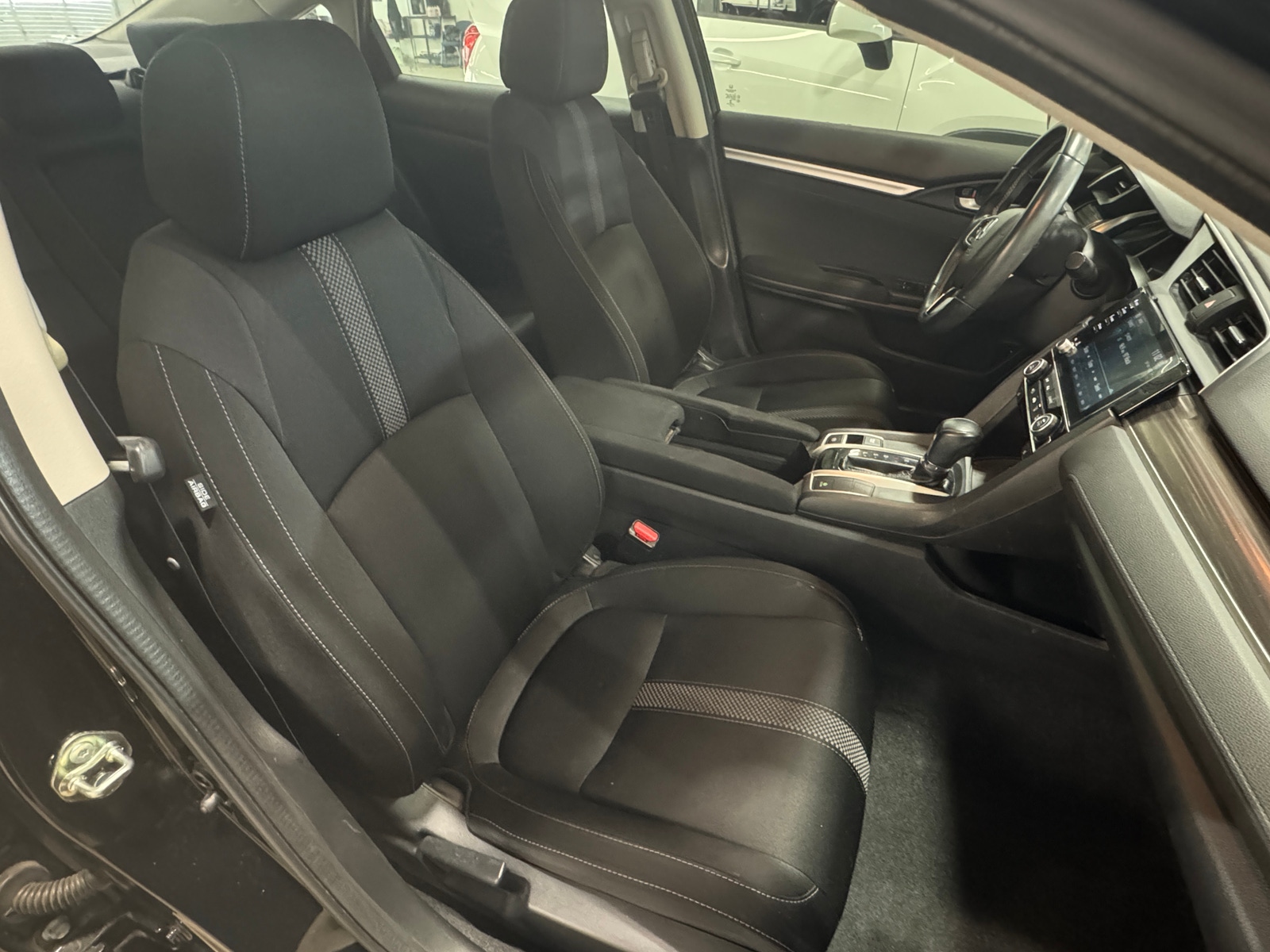 Thumbnail: 2020 Honda Civic - 2