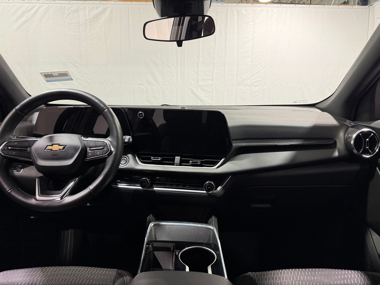 Thumbnail: 2025 Chevrolet Equinox - 3