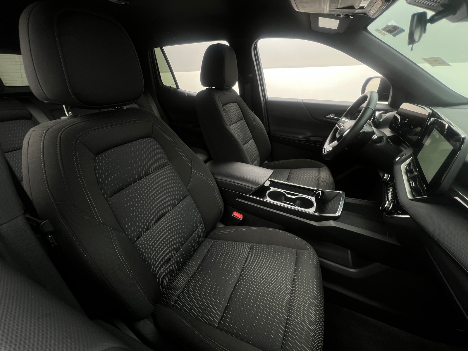 Thumbnail: 2025 Chevrolet Equinox - 2