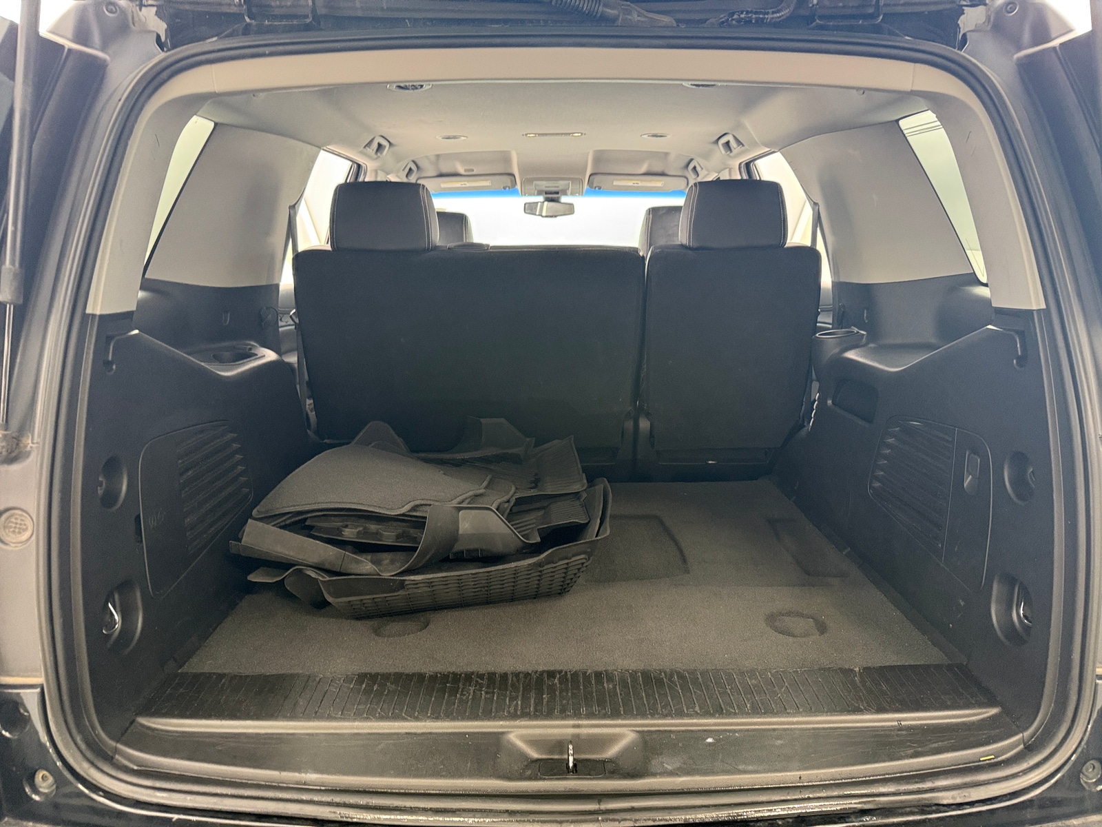 Thumbnail: 2019 Chevrolet Tahoe - 7