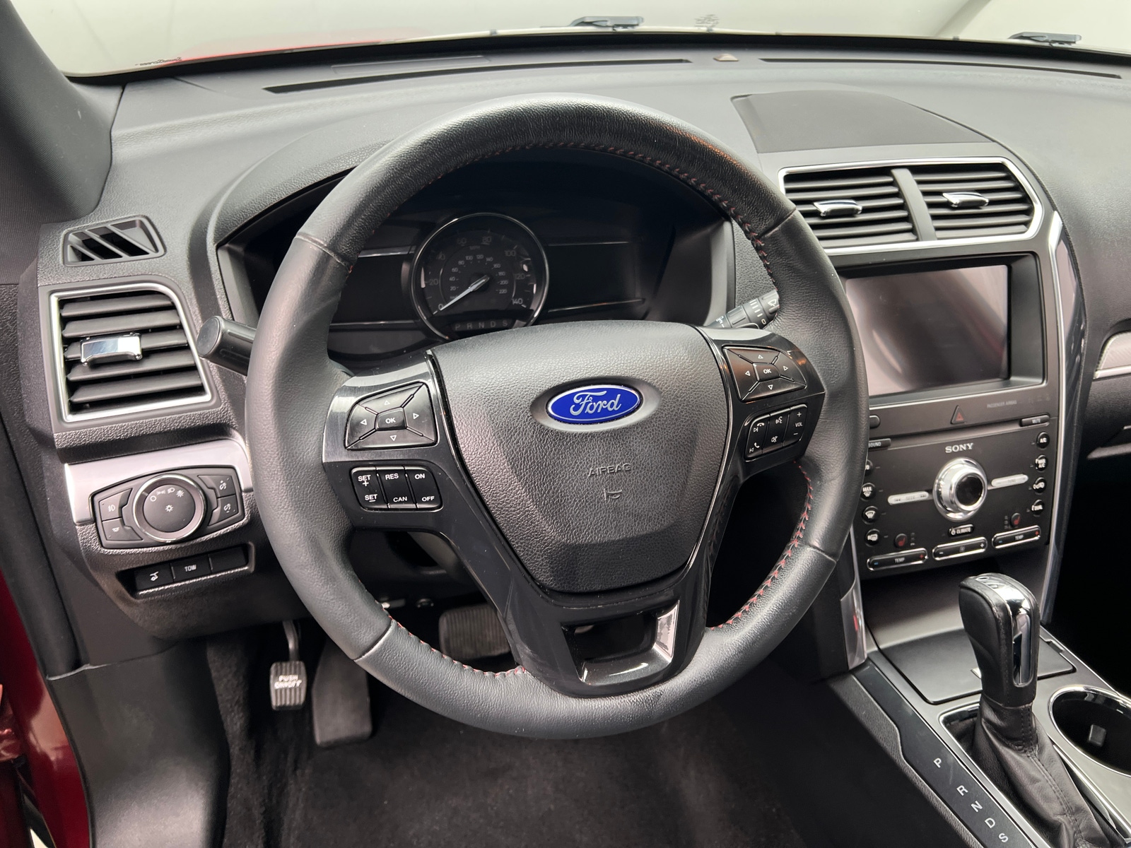 Thumbnail: 2019 Ford Explorer - 4