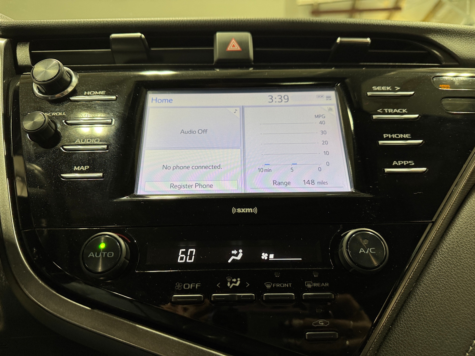 Thumbnail: 2020 Toyota Camry - 3