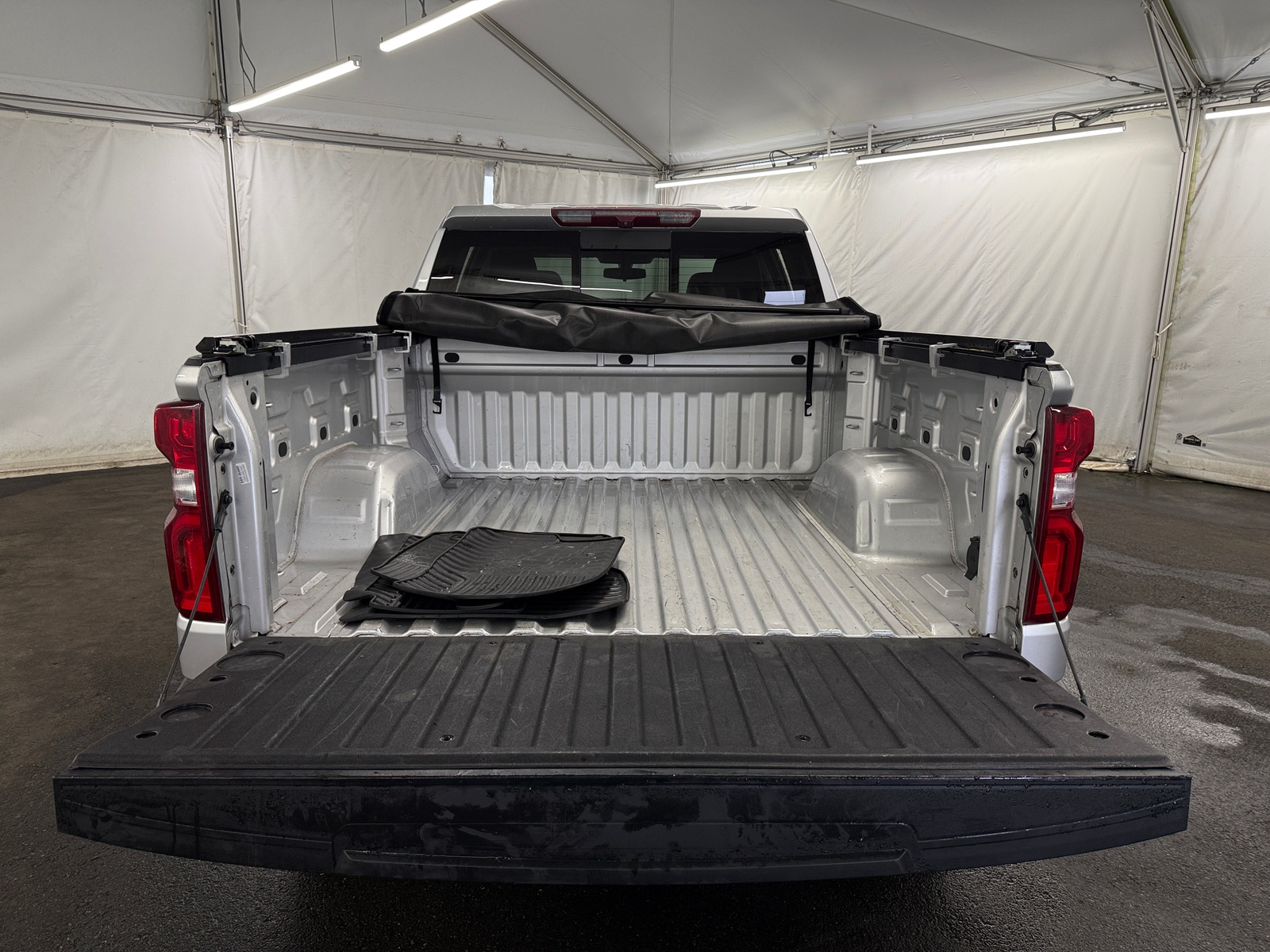 Thumbnail: 2020 Chevrolet Silverado 1500 - 6