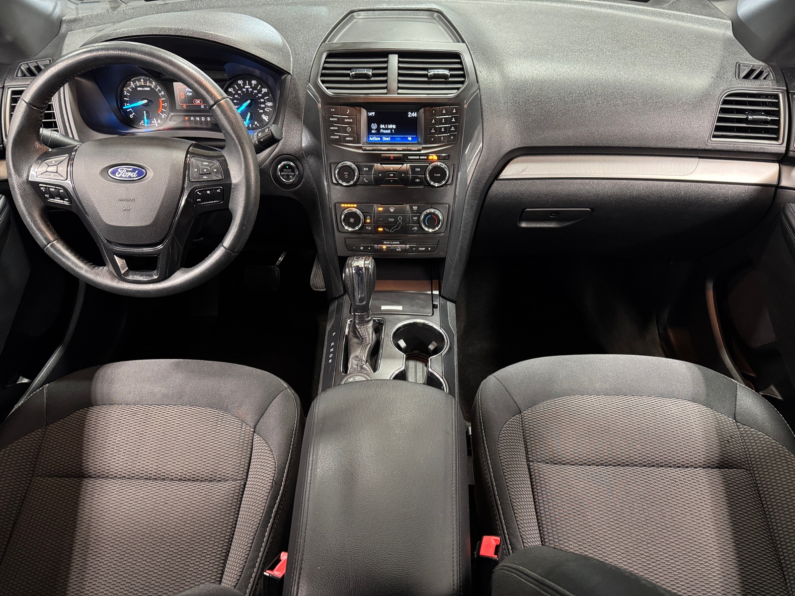 Thumbnail: 2018 Ford Explorer - 3