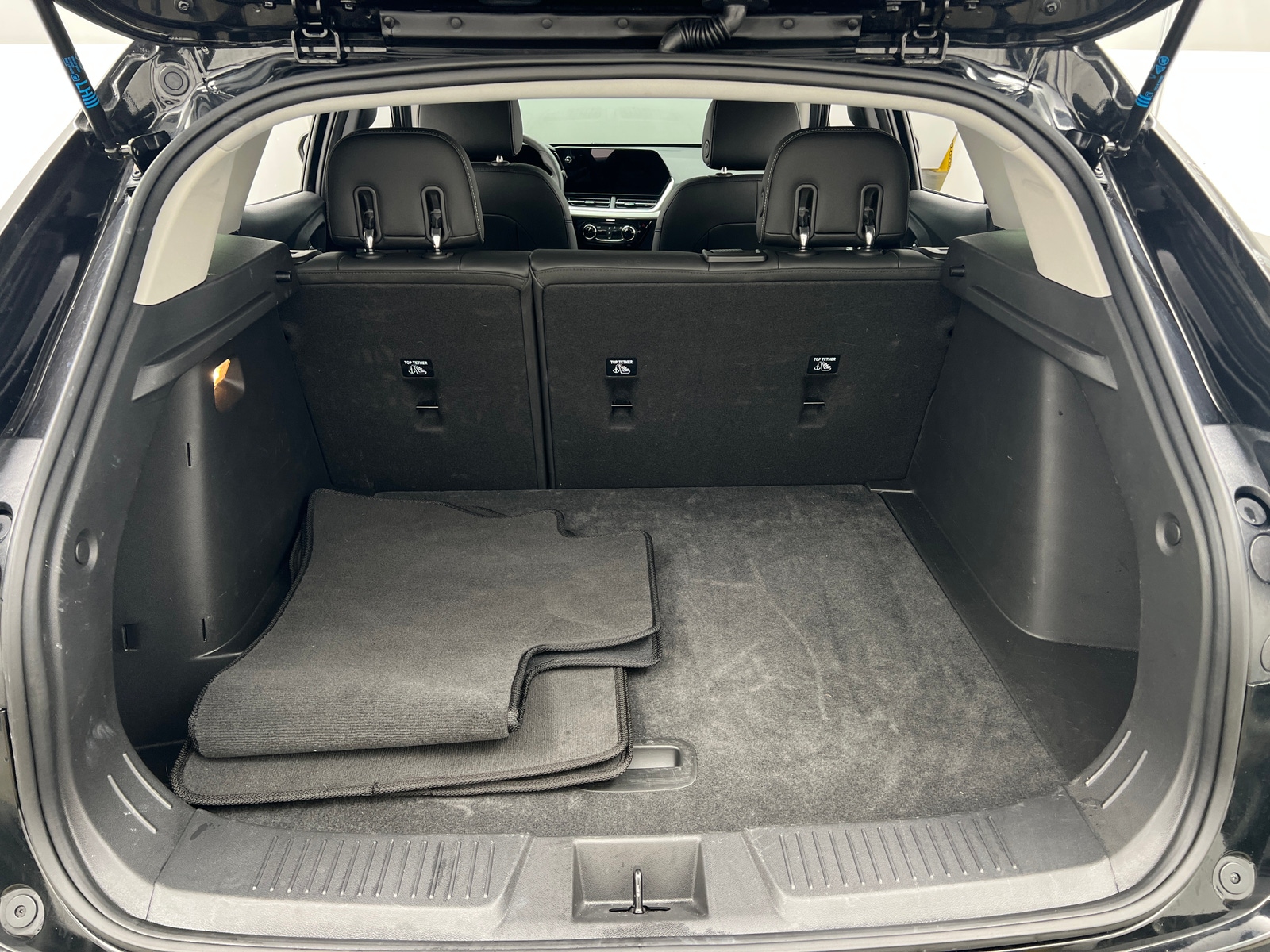 Thumbnail: 2025 Chevrolet Trax - 7