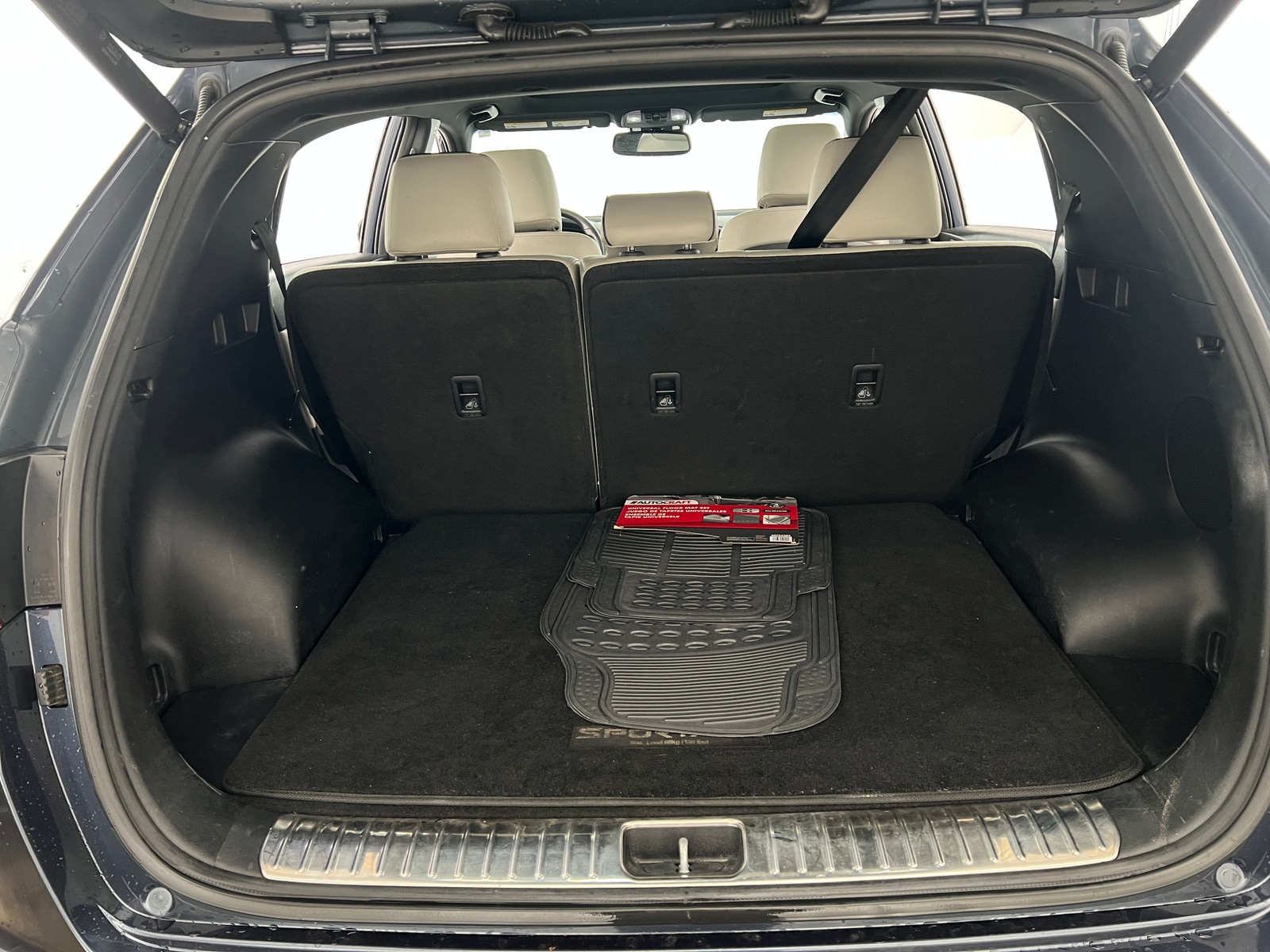 Thumbnail: 2017 Kia Sportage - 6