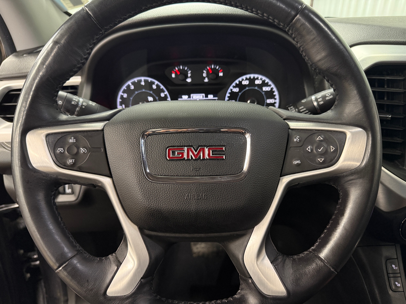 Thumbnail: 2017 GMC Acadia - 5