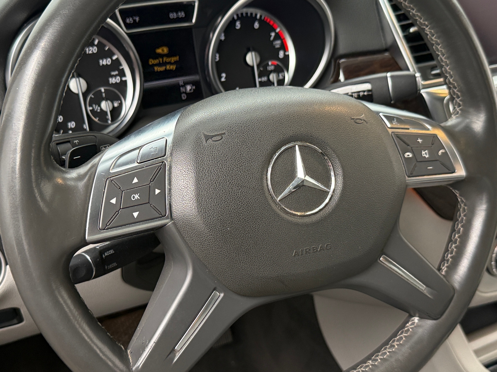 Thumbnail: 2013 Mercedes-Benz M-Class - 4