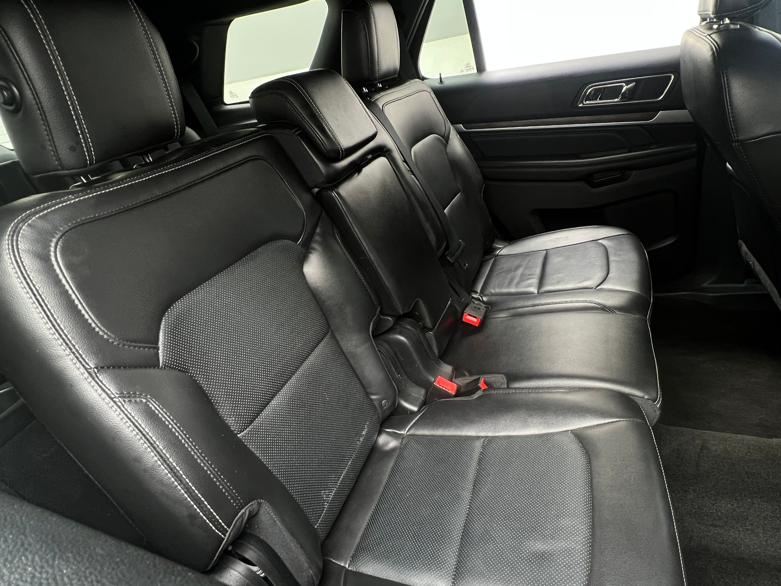 Thumbnail: 2018 Ford Explorer - 5