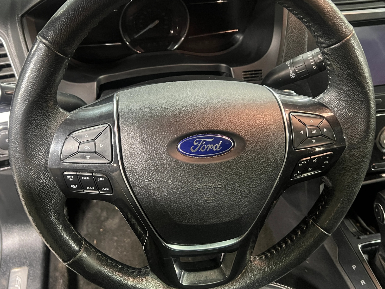 Thumbnail: 2018 Ford Explorer - 4