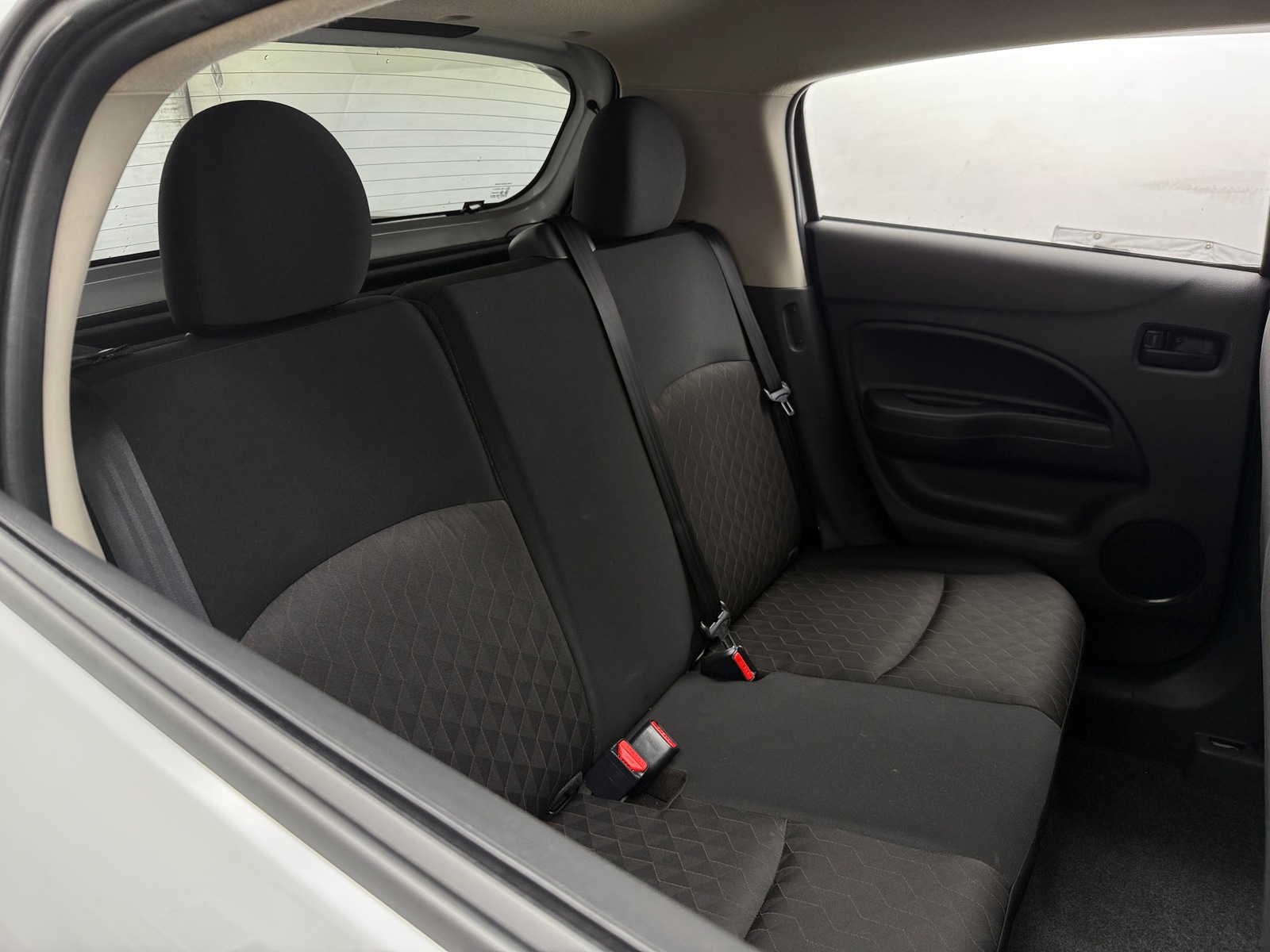 Thumbnail: 2024 Mitsubishi Mirage - 6