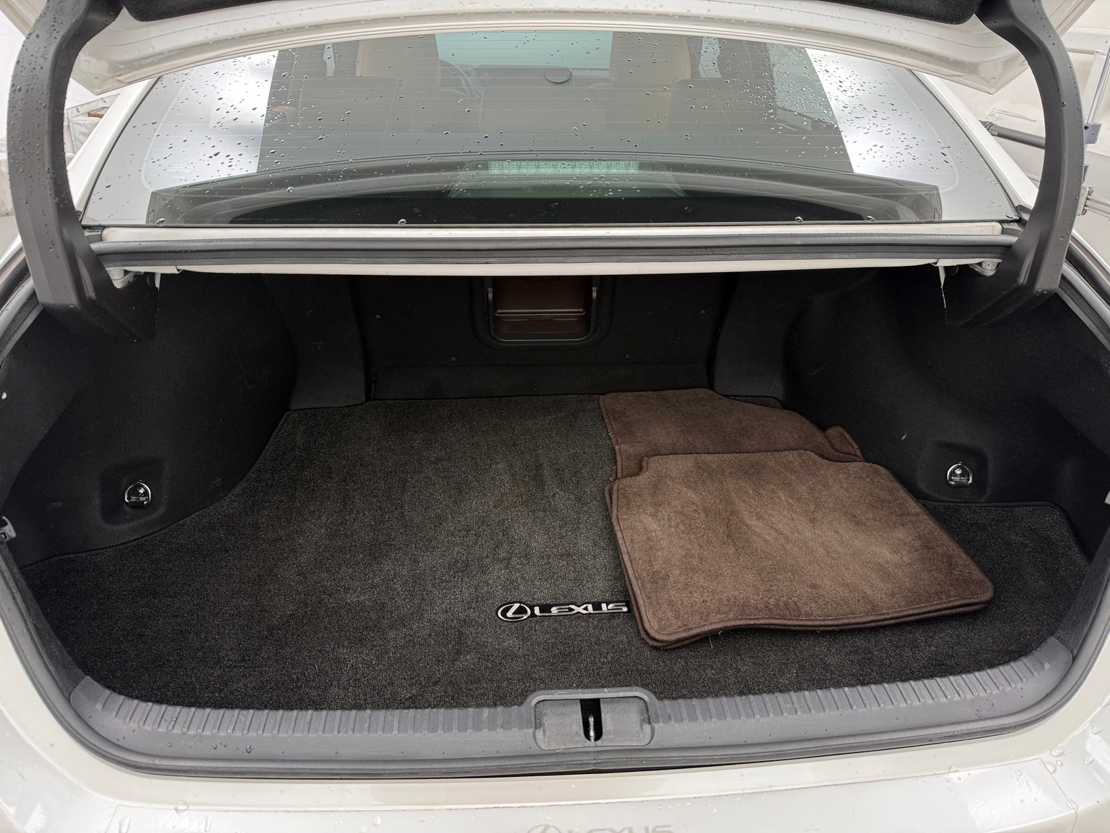 Thumbnail: 2019 Lexus ES - 7