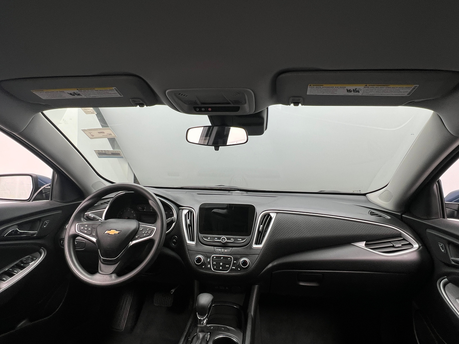 Thumbnail: 2024 Chevrolet Malibu - 3