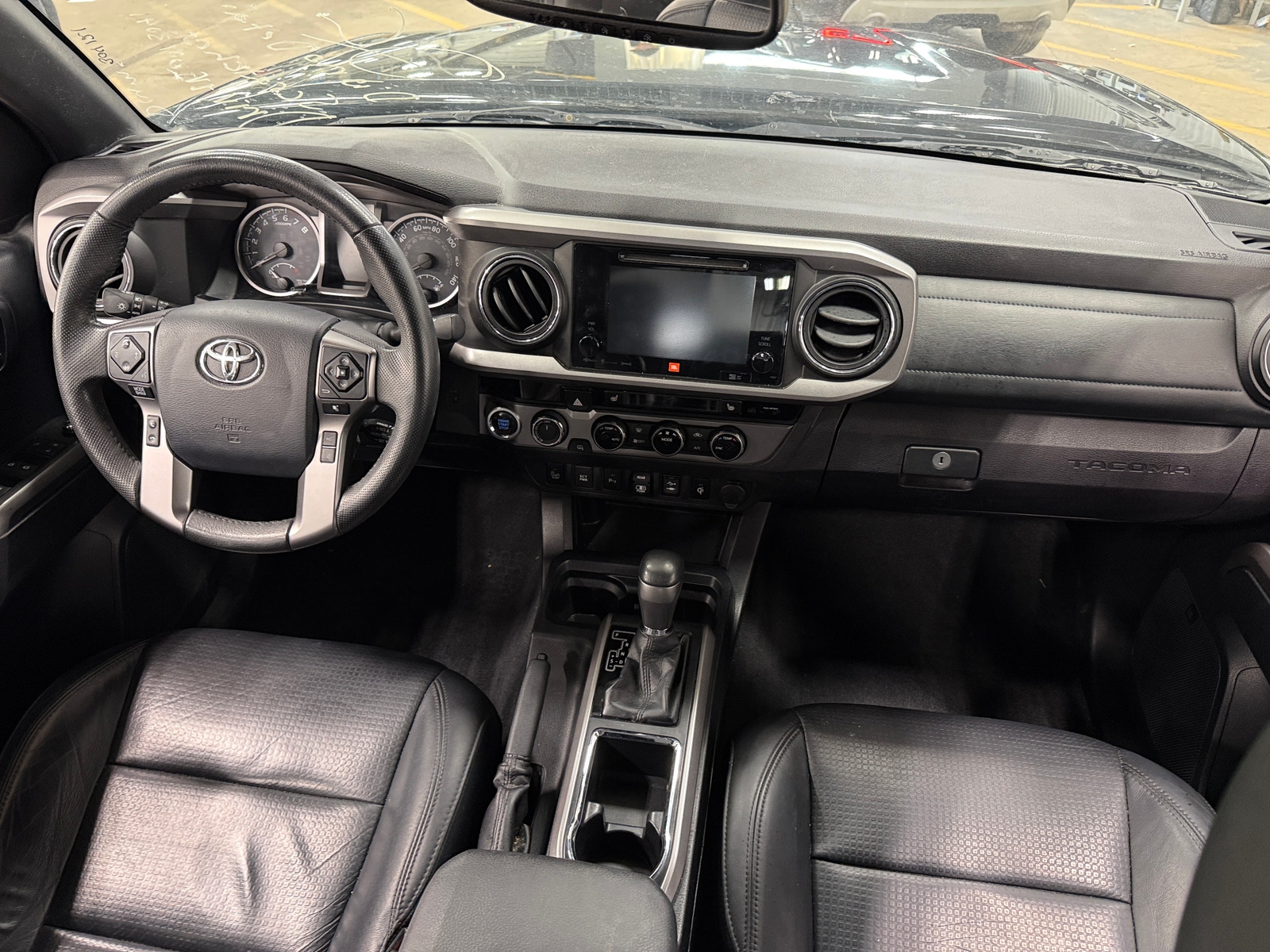 Thumbnail: 2018 Toyota Tacoma - 2