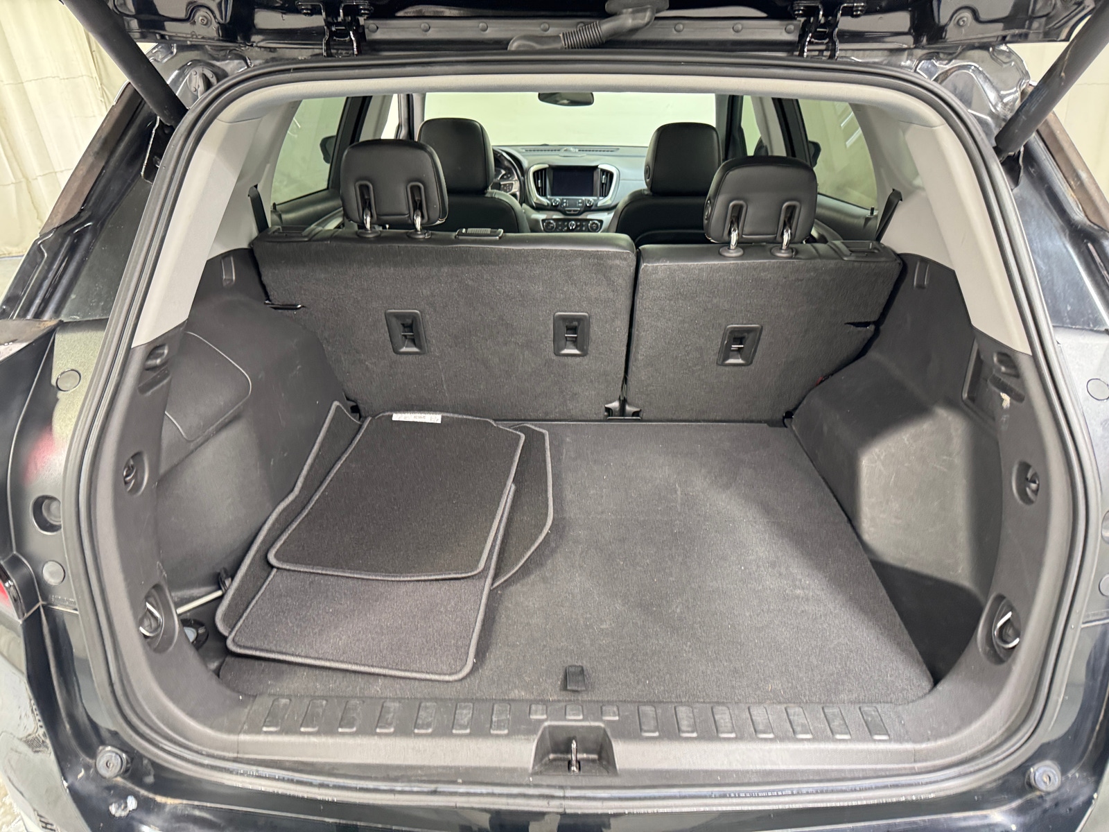 Thumbnail: 2020 GMC Terrain - 6