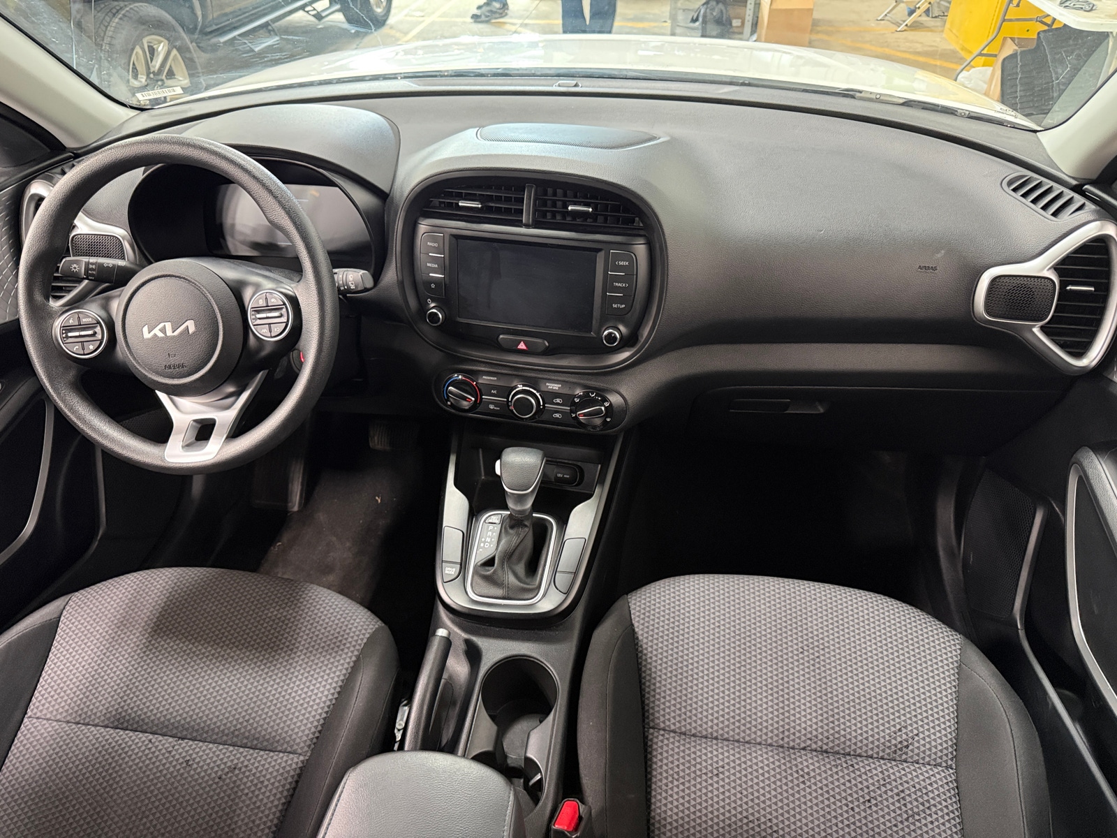 Thumbnail: 2023 Kia Soul - 3