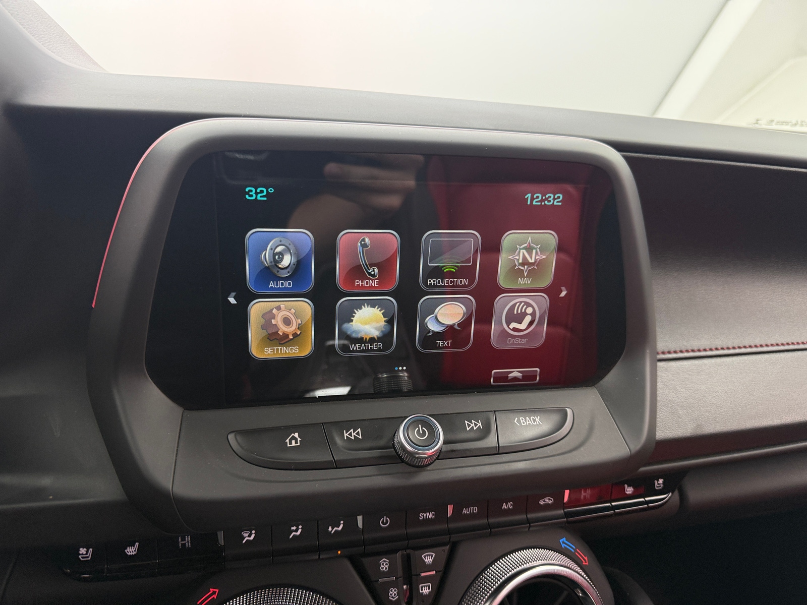 Thumbnail: 2018 Chevrolet Camaro - 3