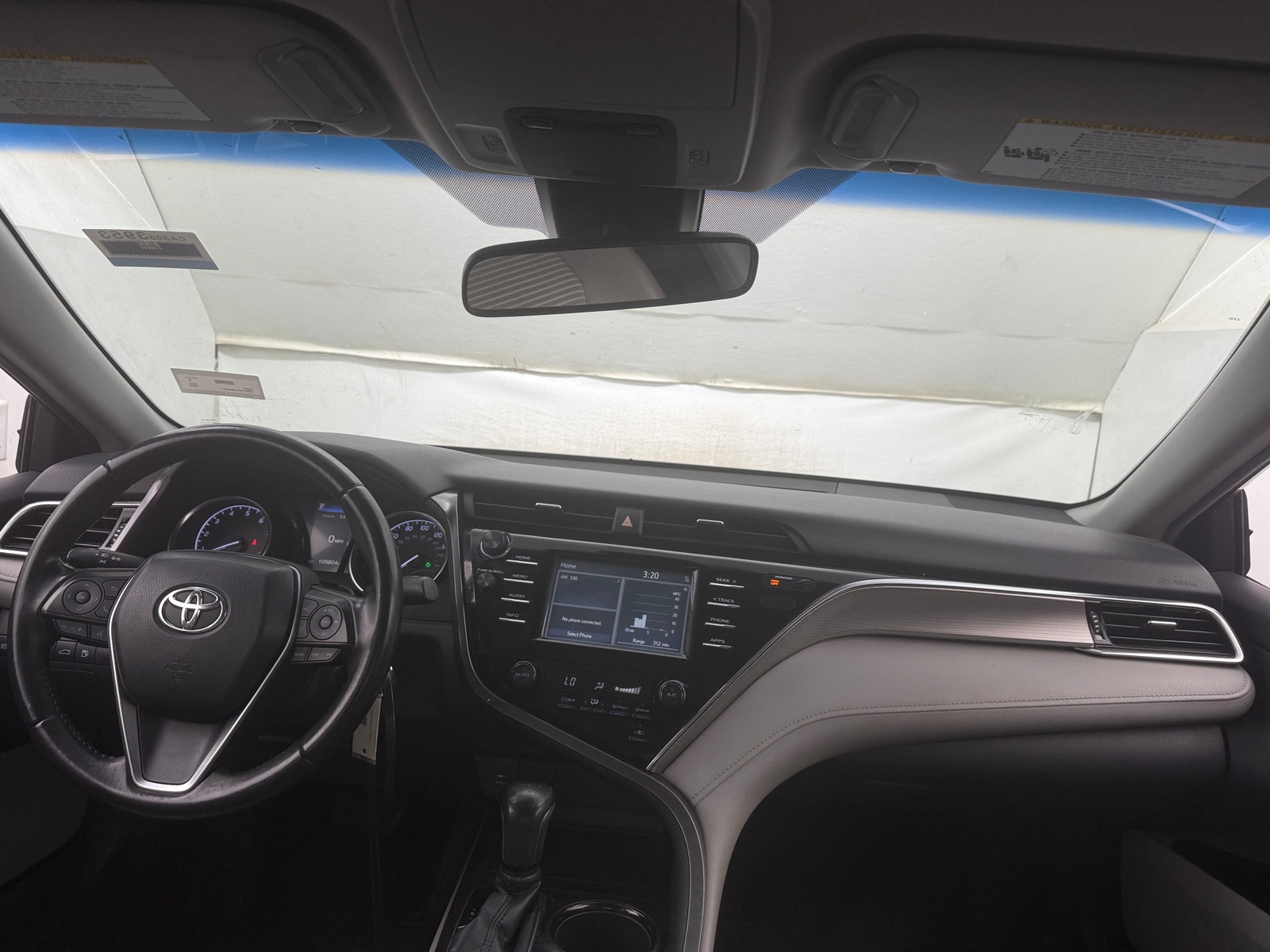 Thumbnail: 2018 Toyota Camry - 3