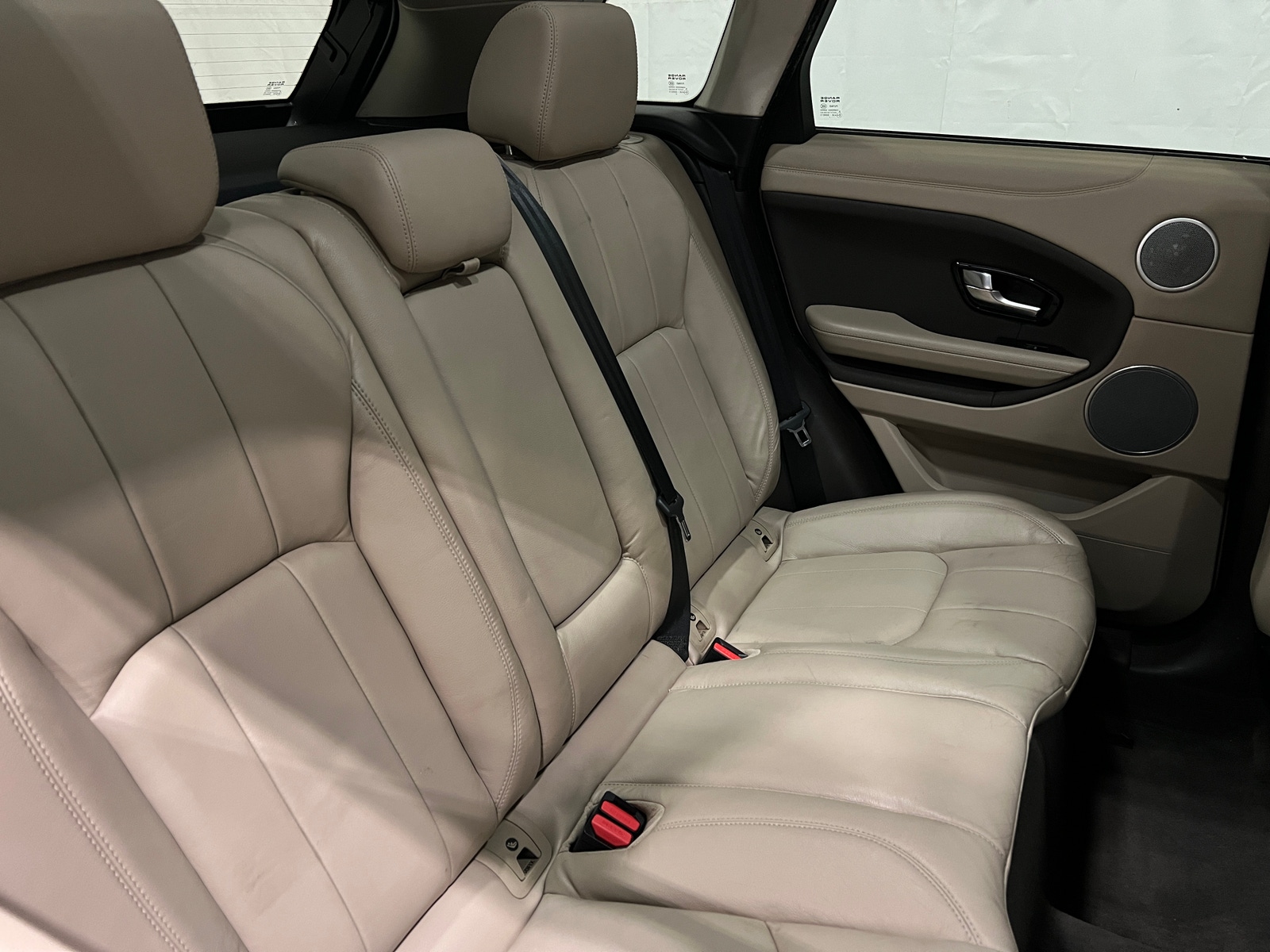 Thumbnail: 2017 Land Rover Range Rover Evoque - 5