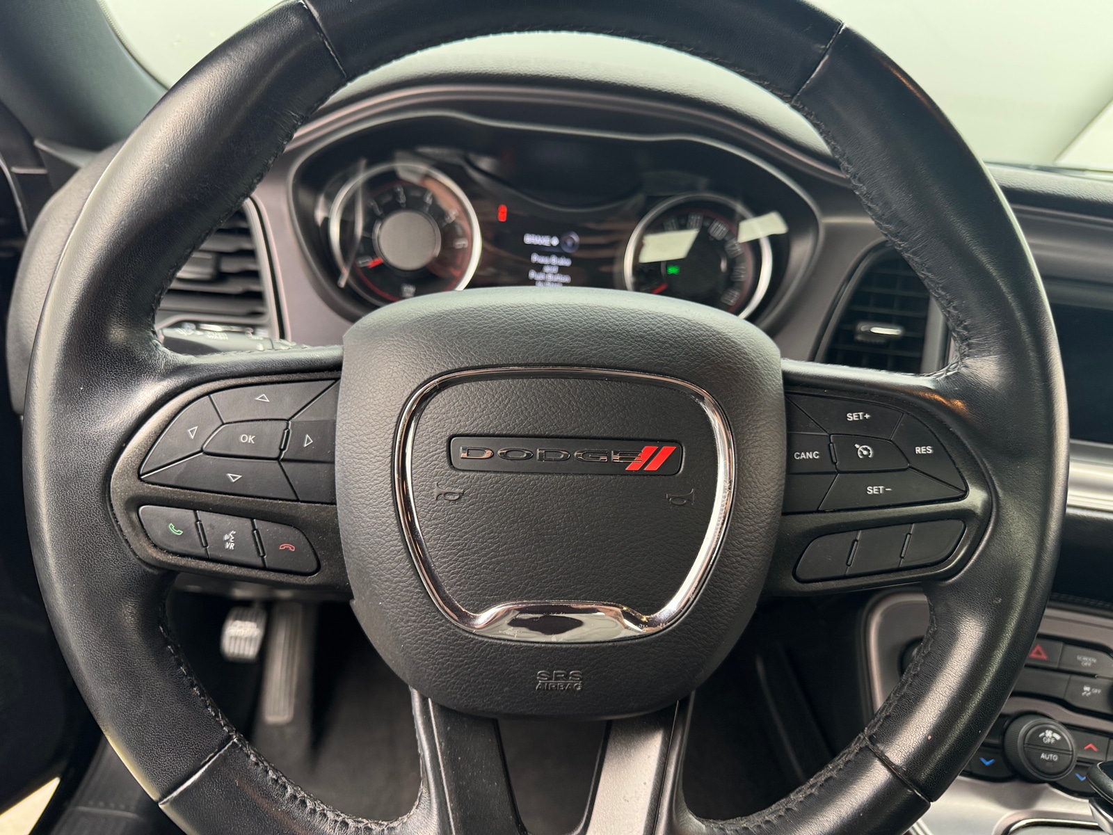 Thumbnail: 2023 Dodge Challenger - 4