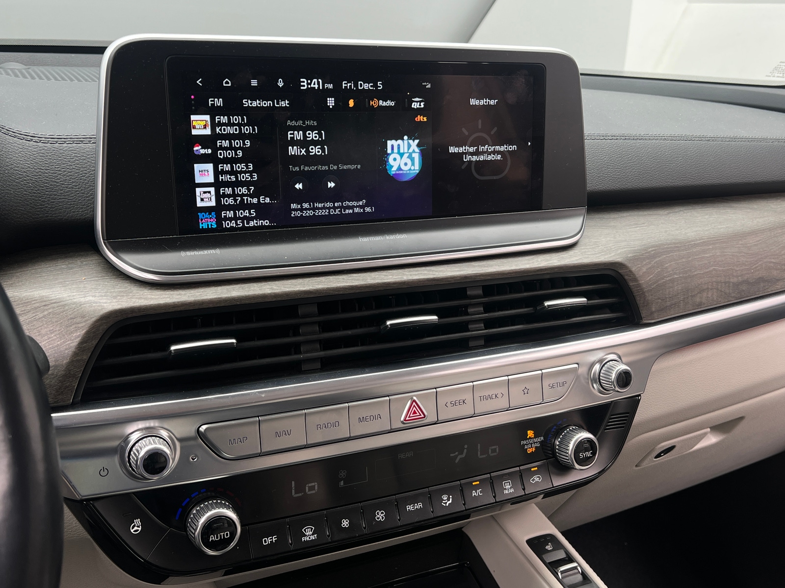 Thumbnail: 2021 Kia Telluride - 3