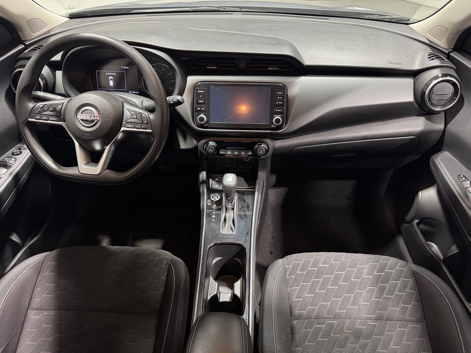 Thumbnail: 2022 Nissan Kicks - 3