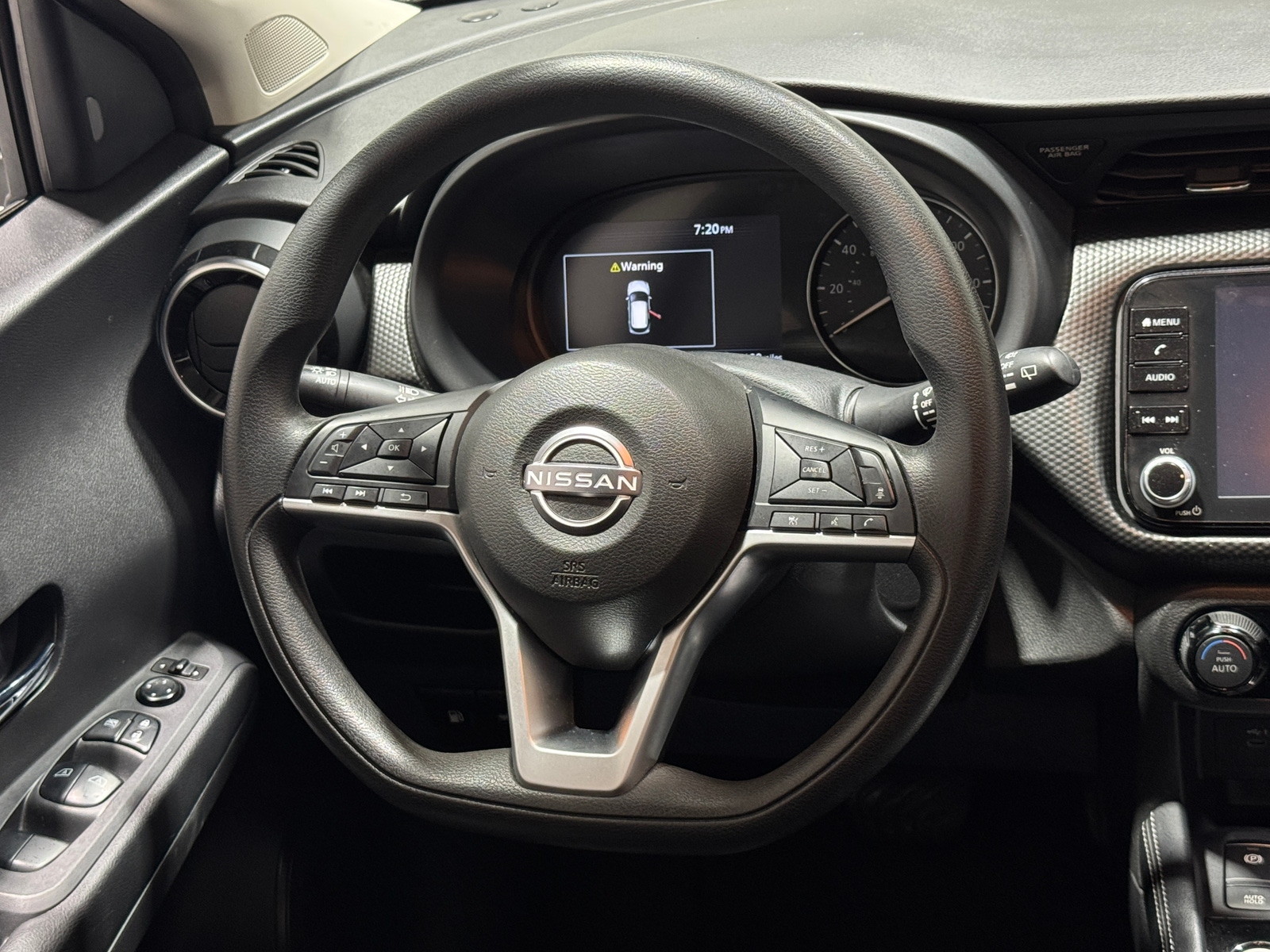 Thumbnail: 2022 Nissan Kicks - 5